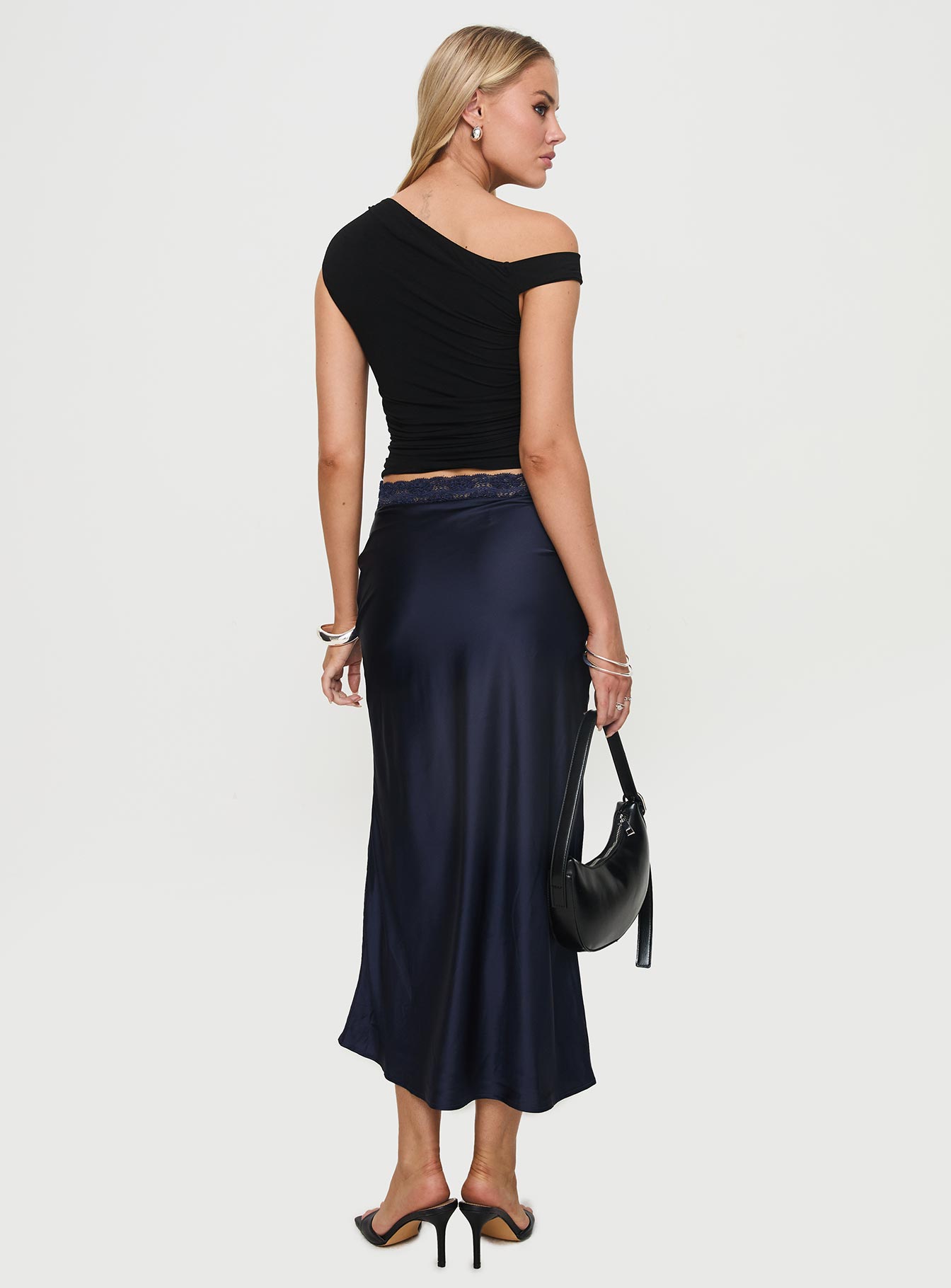 The Charmaine Maxi Skirt Navy、mySite、solidvoid