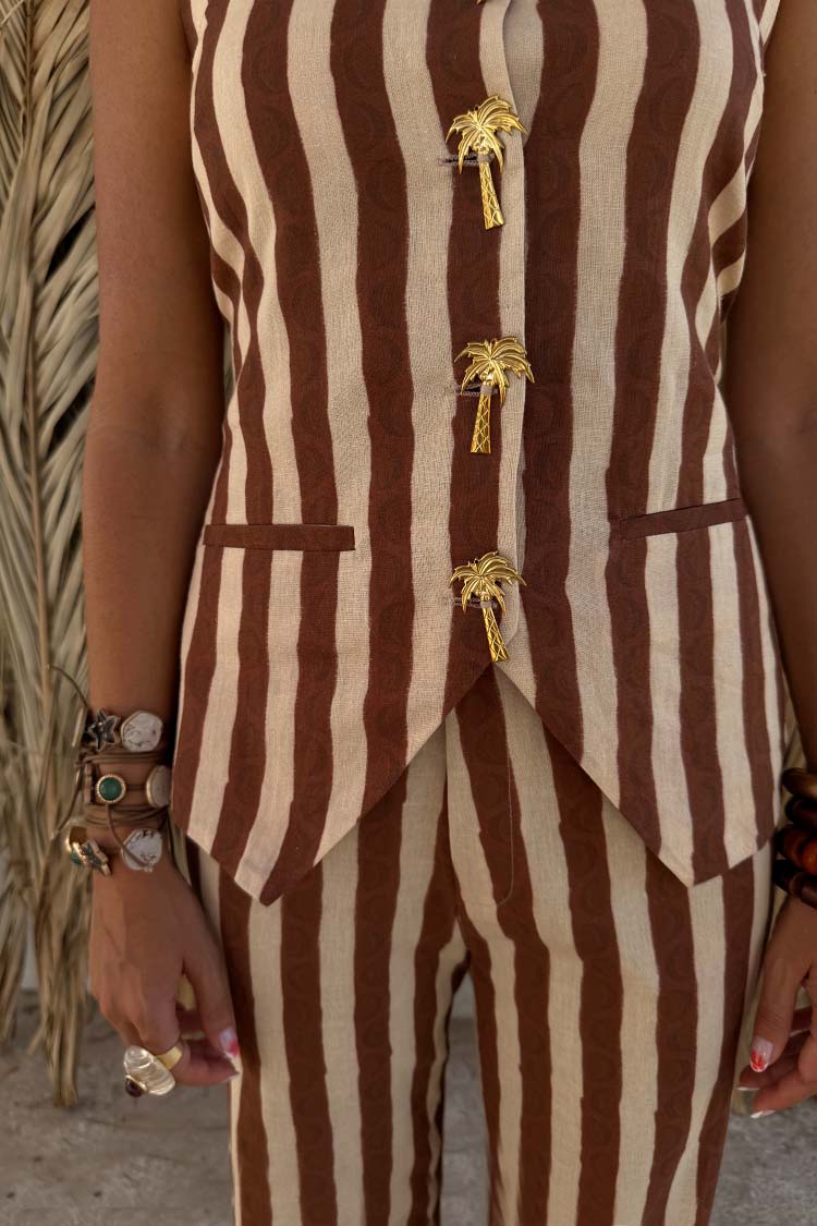 Chocolate Stripe Waistcoat、mySite、solidvoid