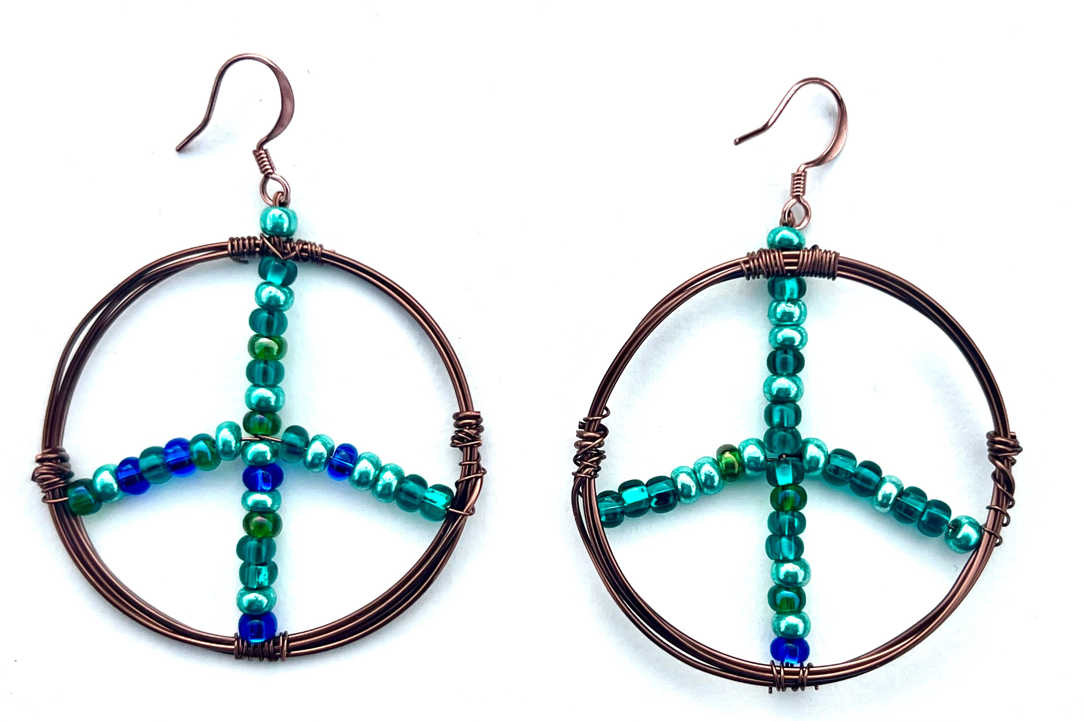 Wire-Wrapped Copper Peace Earrings with Green Beads、mySite、topwebapps