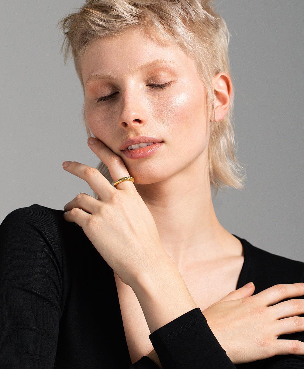  Ida Ring 18ct Gold Plated