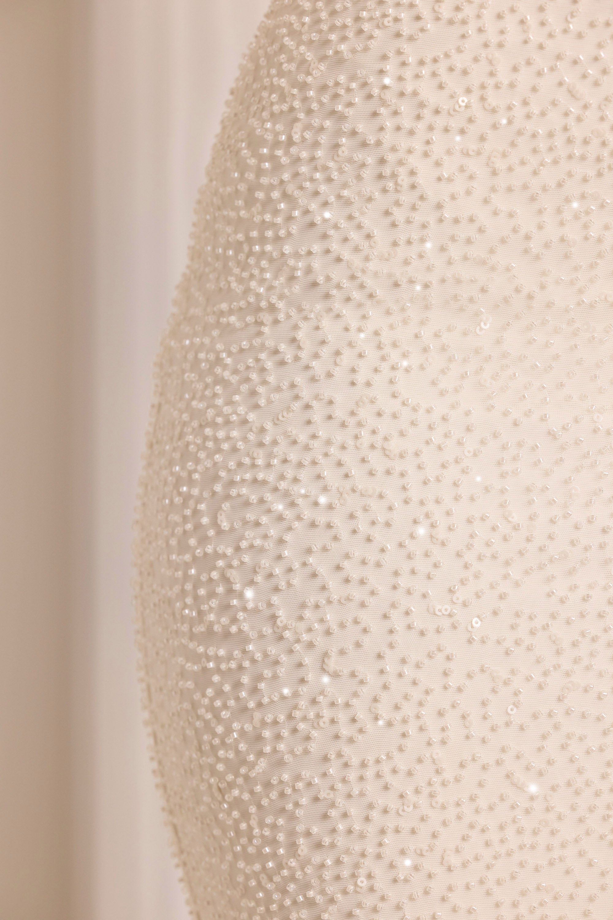 Embellished Cut Out Maxi Dress in White、mySite、solidvoid