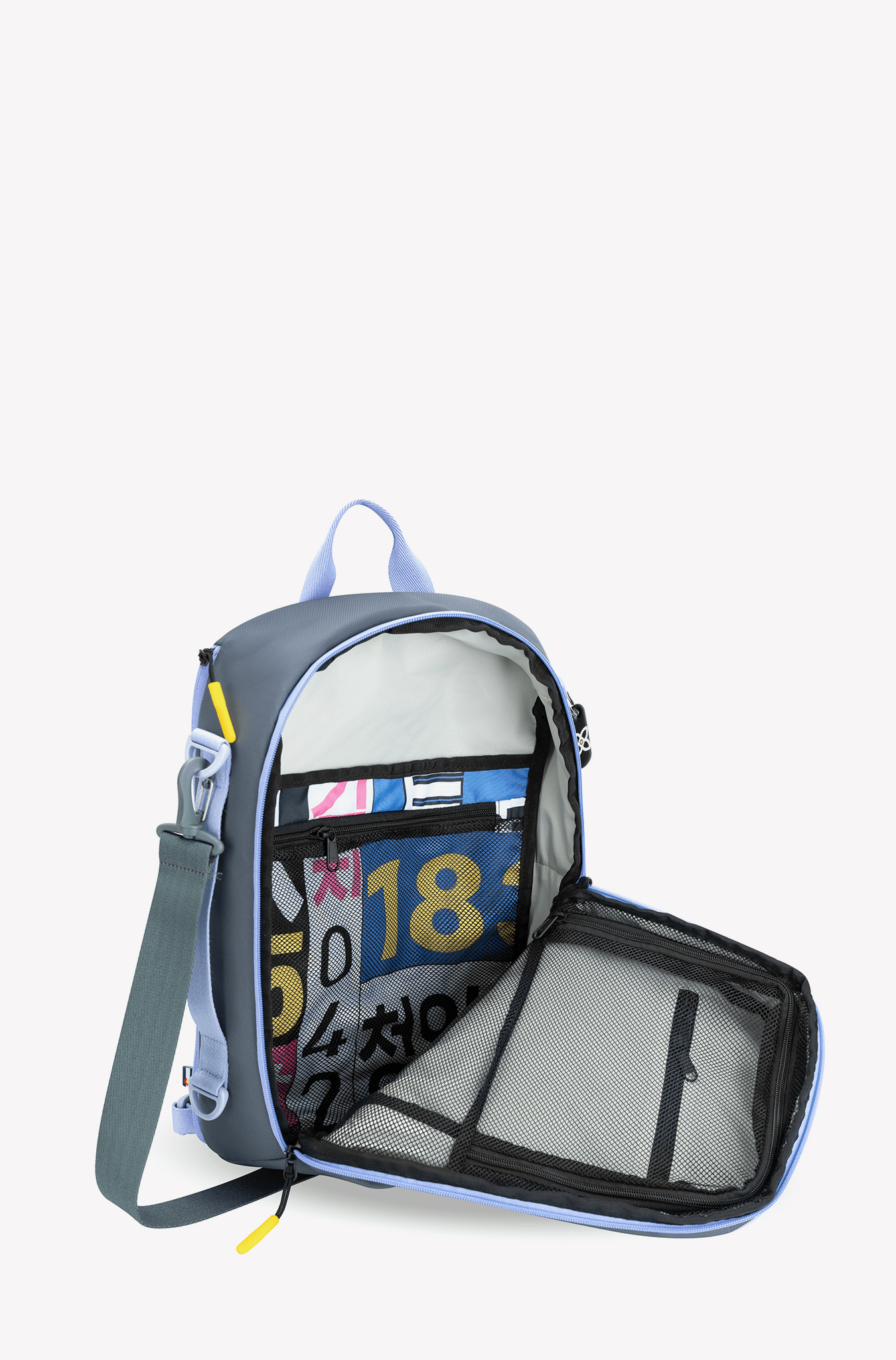 Mia | Travel Pack、mySite、garagedoors4me