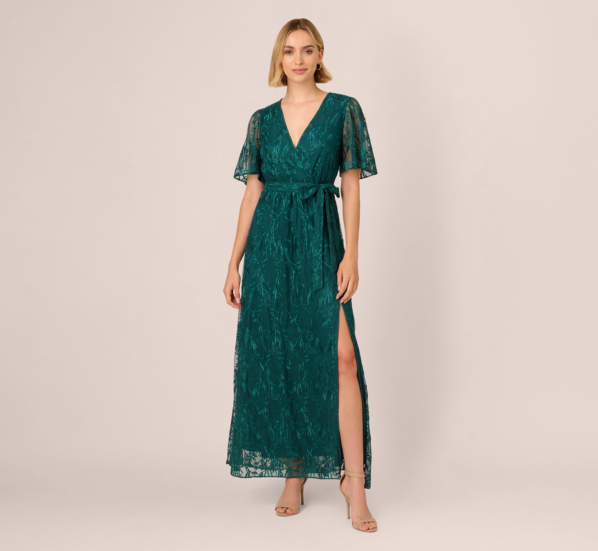 Embroidered Lace Maxi Dress In Hunter、mySite、solidvoid