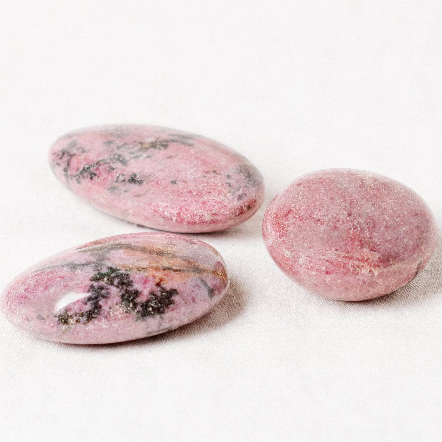 Rhodonite Palm Stones - AAA Premium Quality、mySite、hinf8tx79