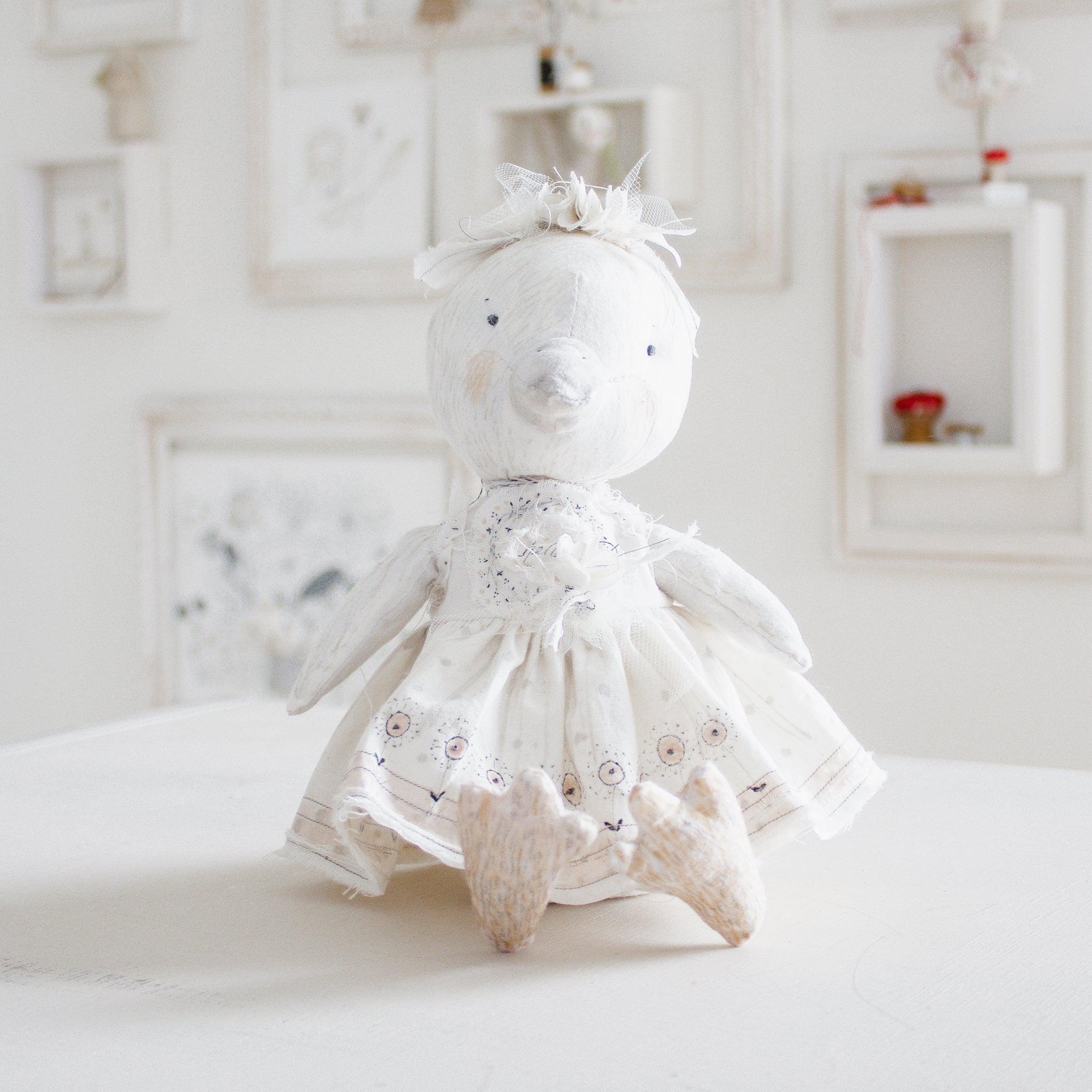 RETIRED - Hutch Studio Original - Sofie Singalong - Hand-Crafted Cotton & Knit Bird、mySite、g9winljtr