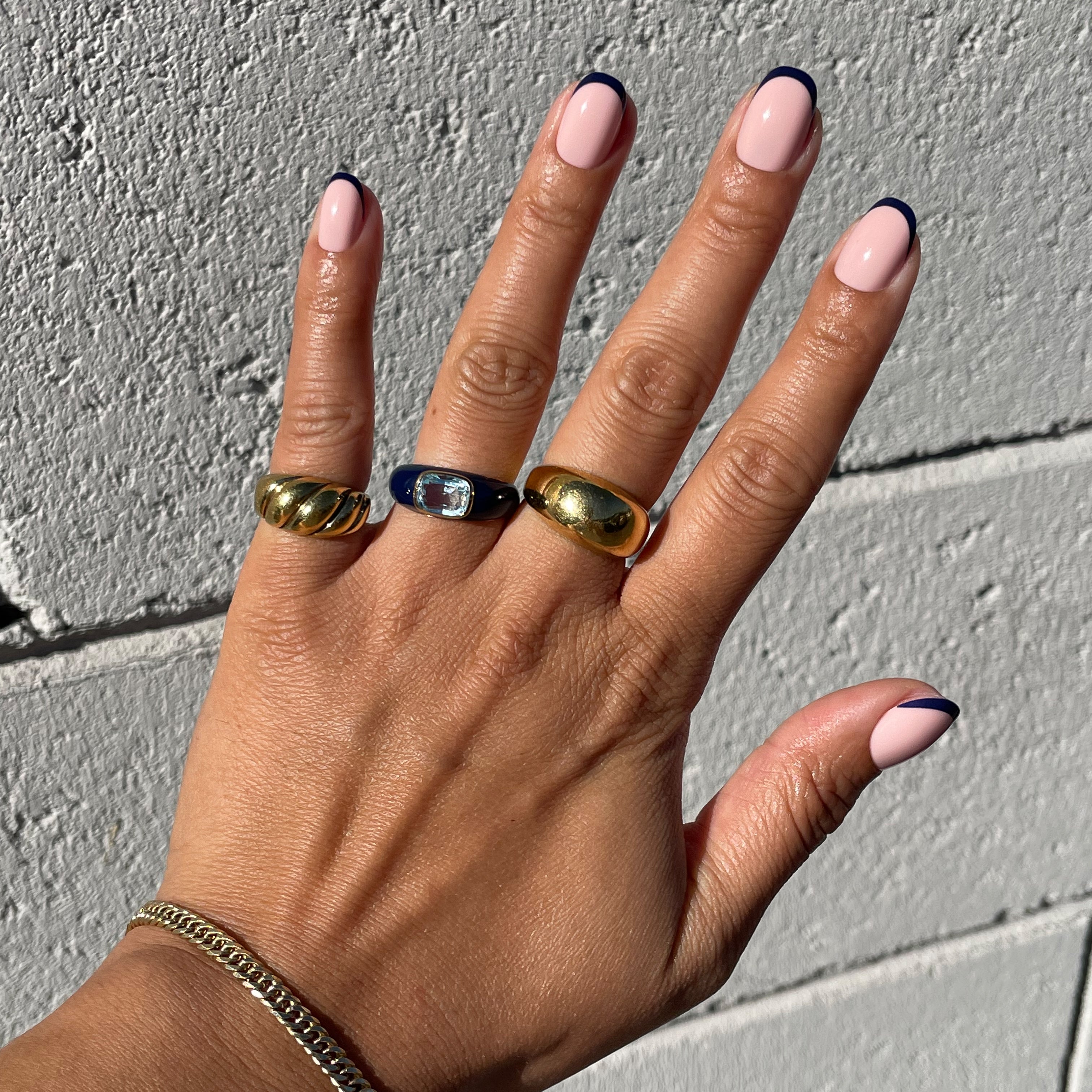 OMG Classic French Press-Ons | Round | Extra Short、mySite、solidvoid