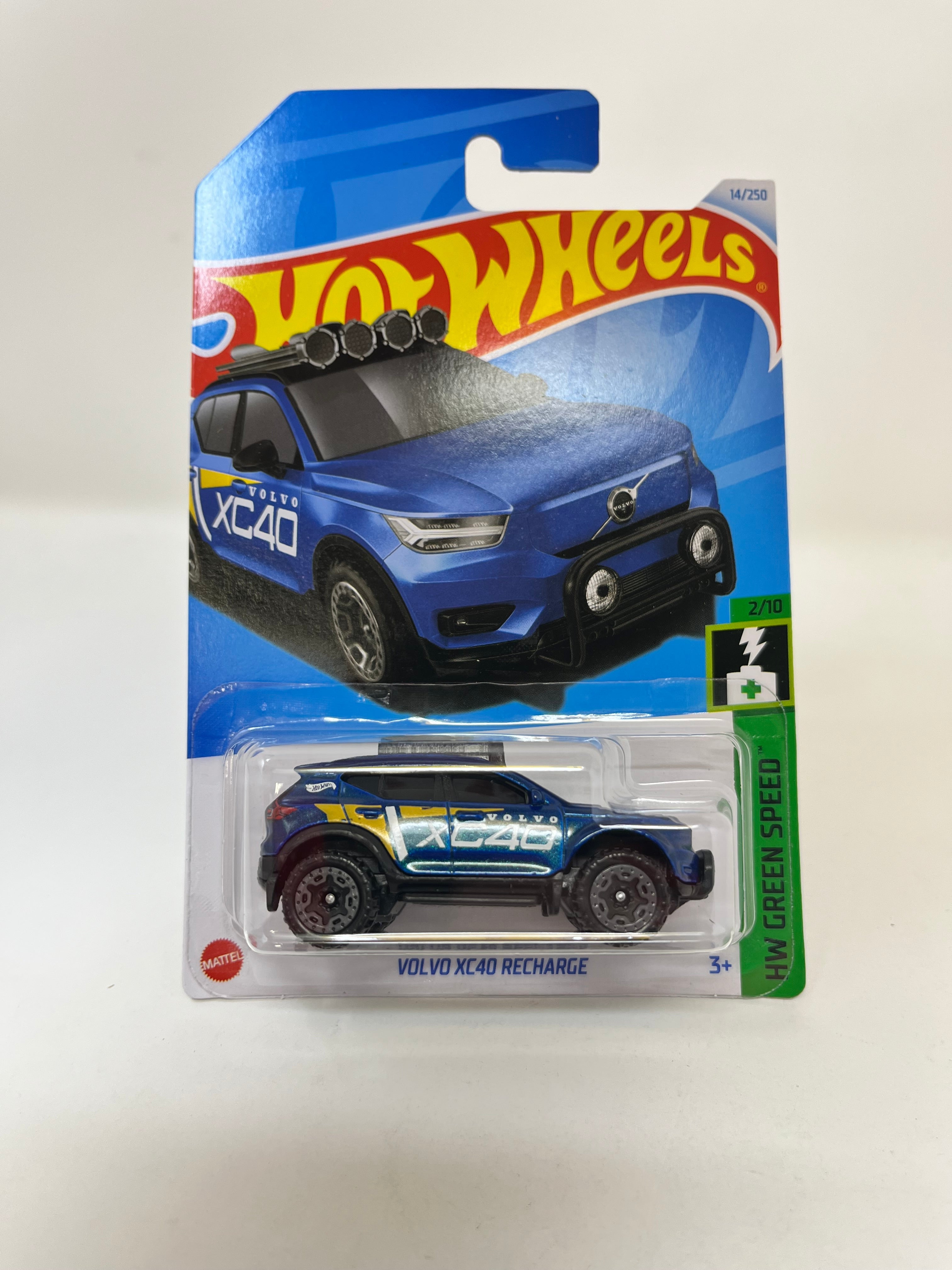 Volvo XC40 Recharge #14 * Blue * 2024 Hot Wheels Basic Case B、mySite、hgirdovlk