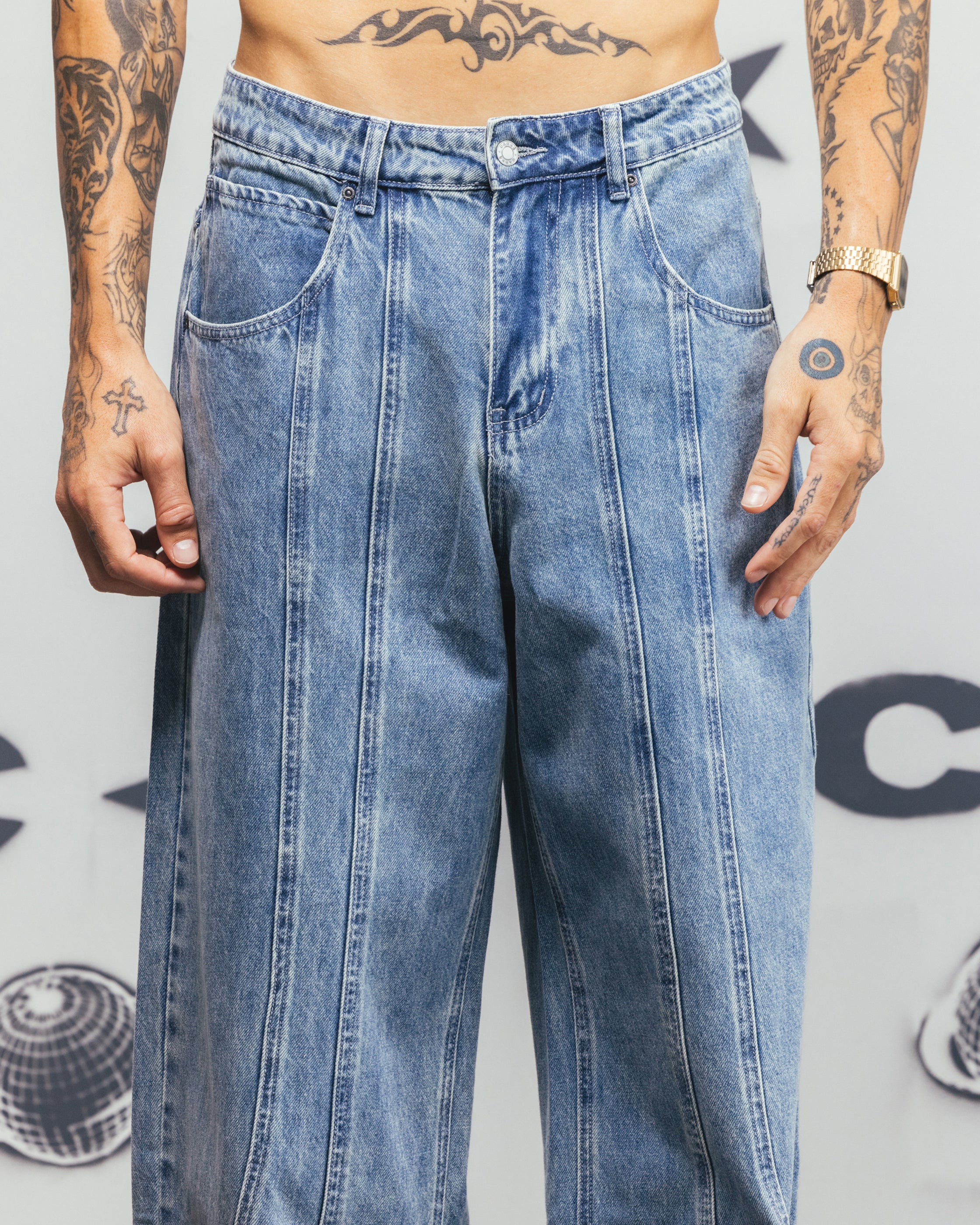 {product_title} - {shop_name}