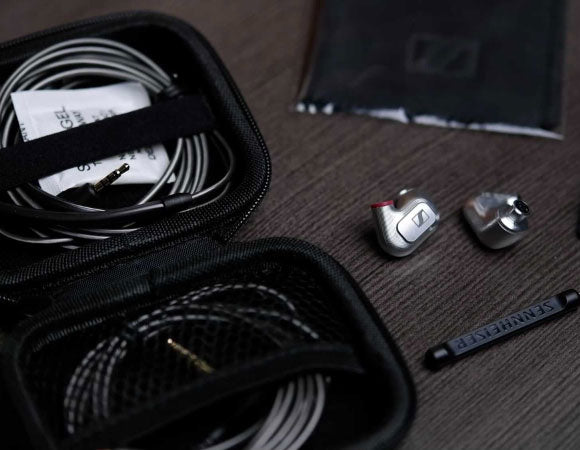 Headphone-Zone-Sennheiser-IE 900