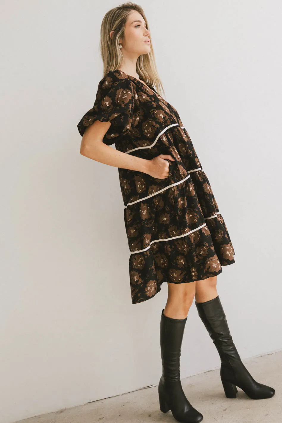 {product_title} - {shop_name}