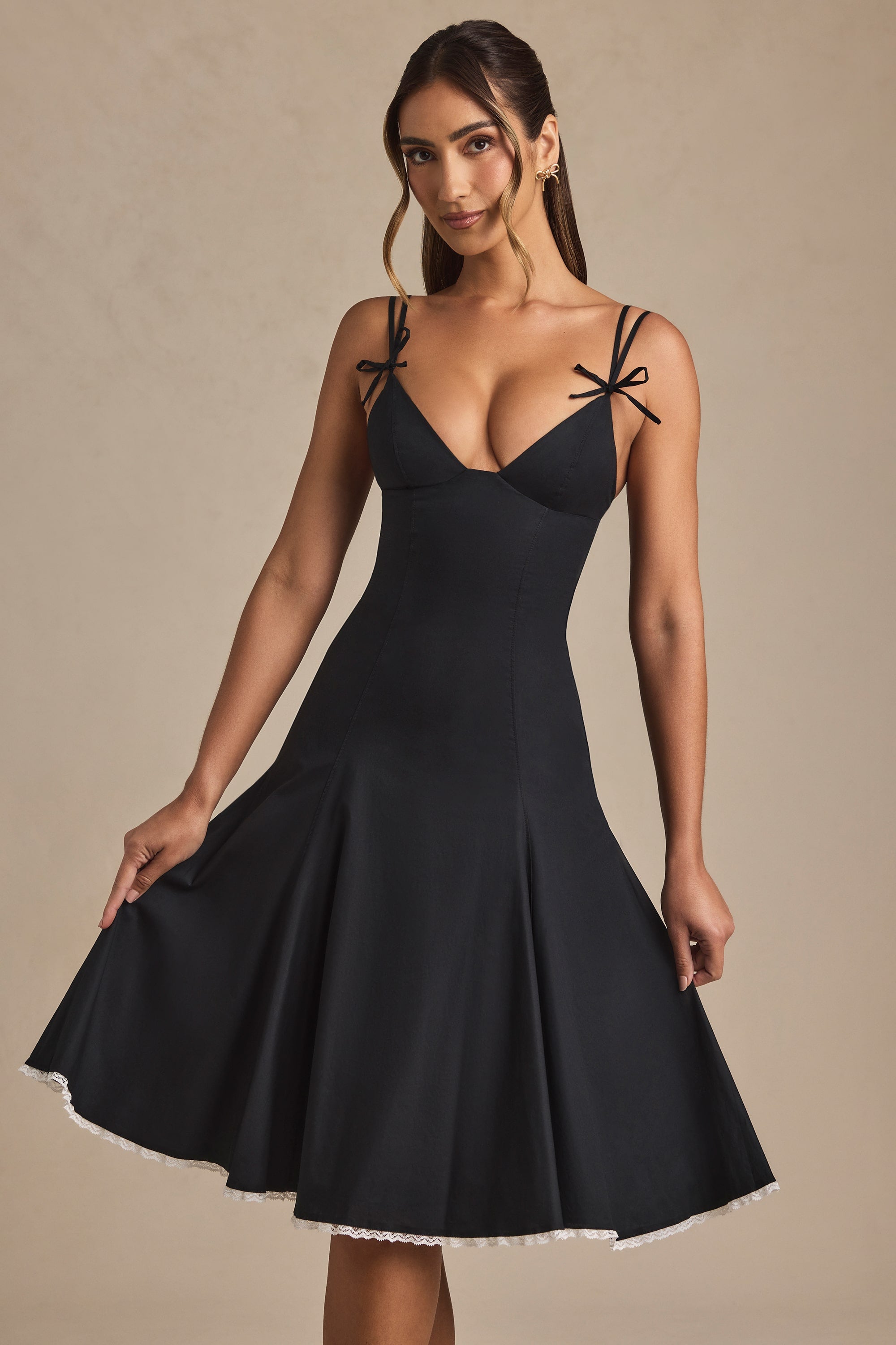 Bow-Detail Lace-Trim A-Line Midi Dress in Black、mySite、solidvoid