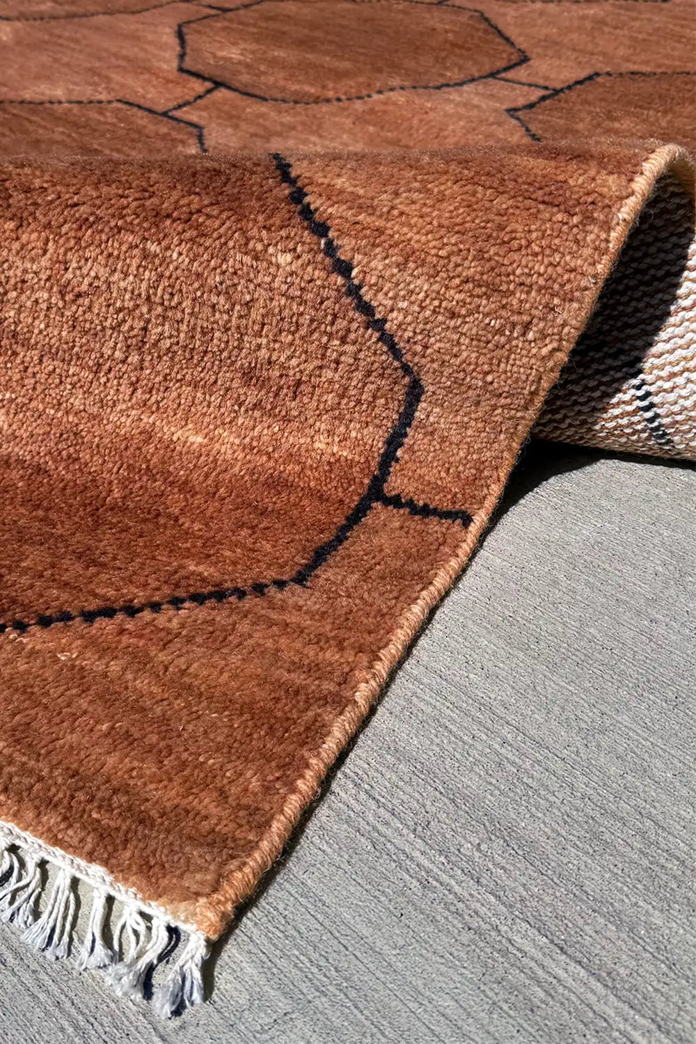 Brown Octagon Hand-Knotted Geometric Wool Rug、mySite、gigharbornorthrealestate