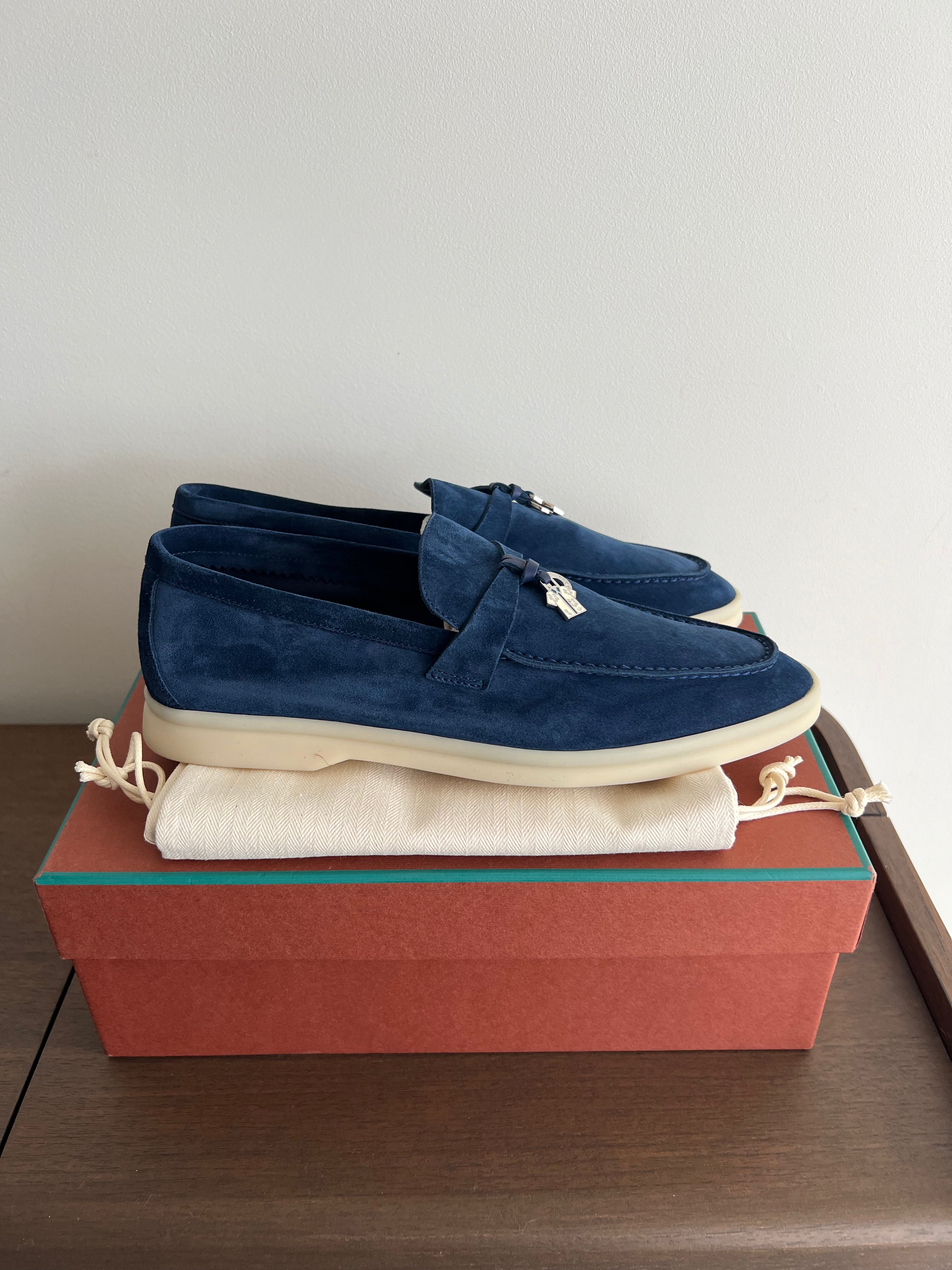 Loro Piana Summer Charms Walk Loafers (Anemone Blue)、mySite、garminoutage.com