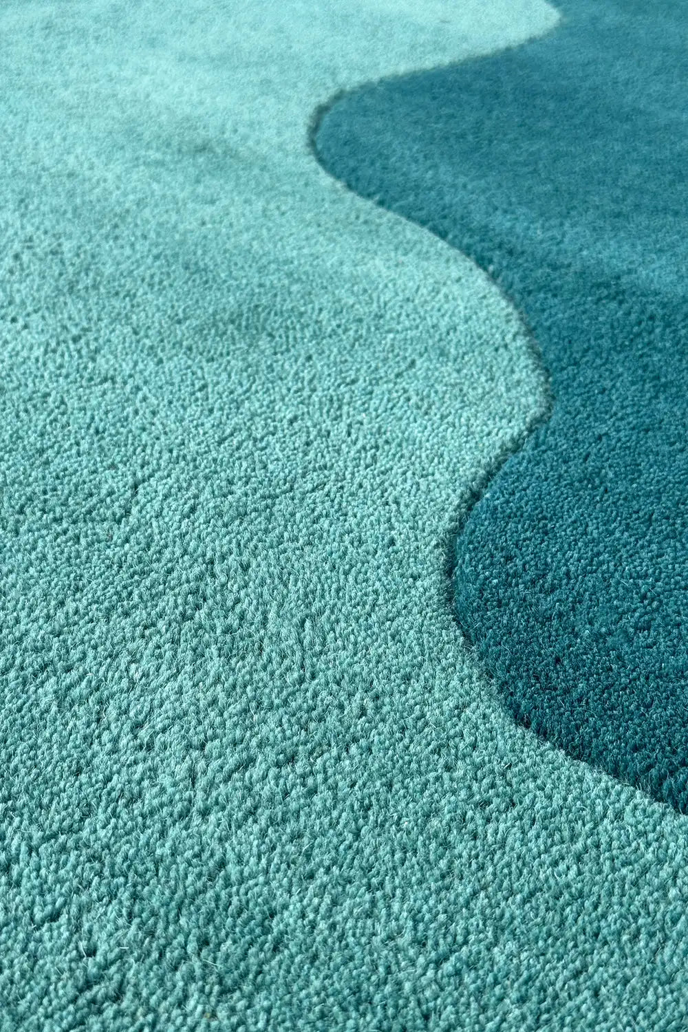 Scallop Oval Hand Tufted Wool Rug、mySite、gigharbornorthrealestate