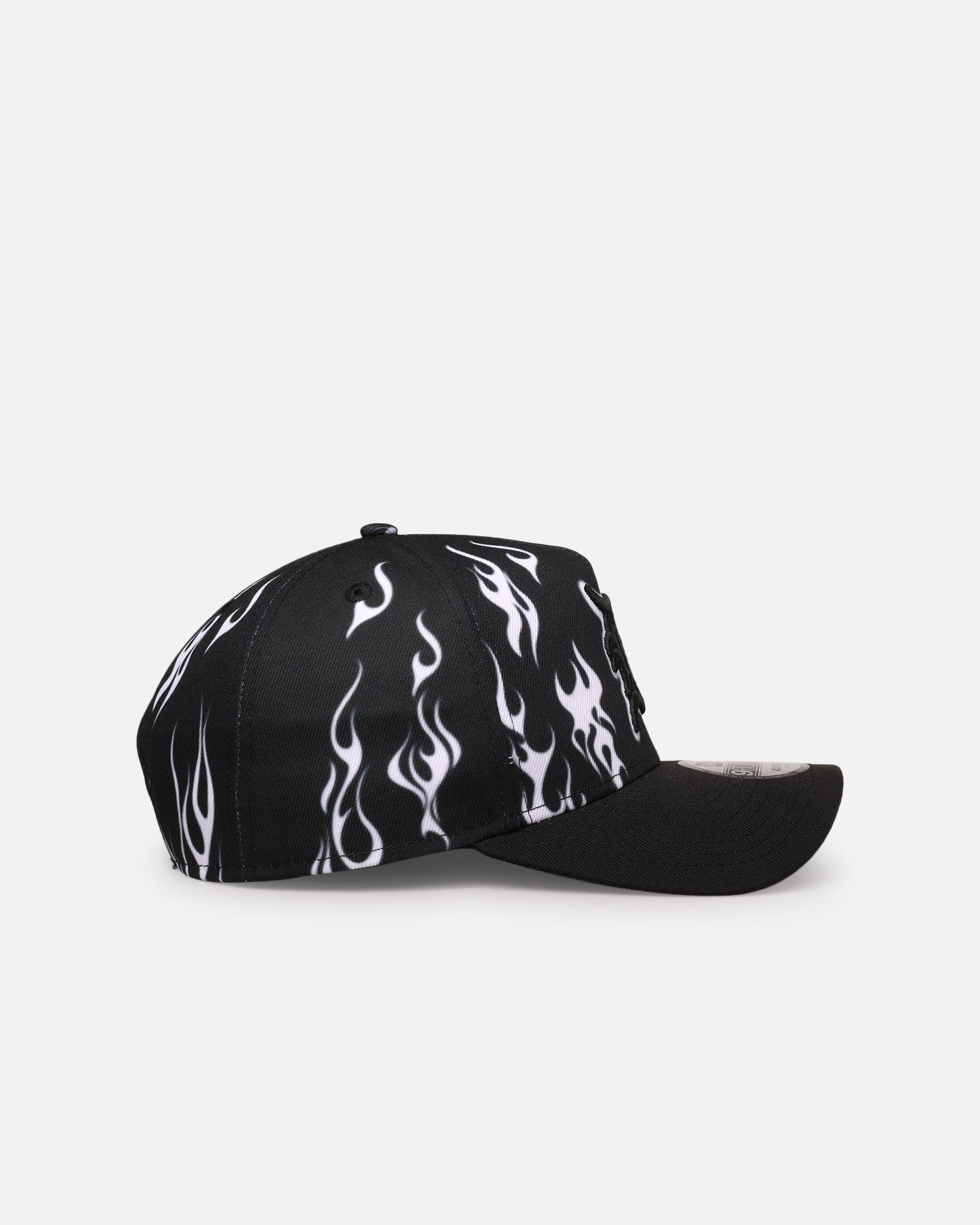 New Era Detroit Tigers 'Crown Flames' 9OFRTY A-Frame Snapback Black/White、mySite、zt4zffjzw