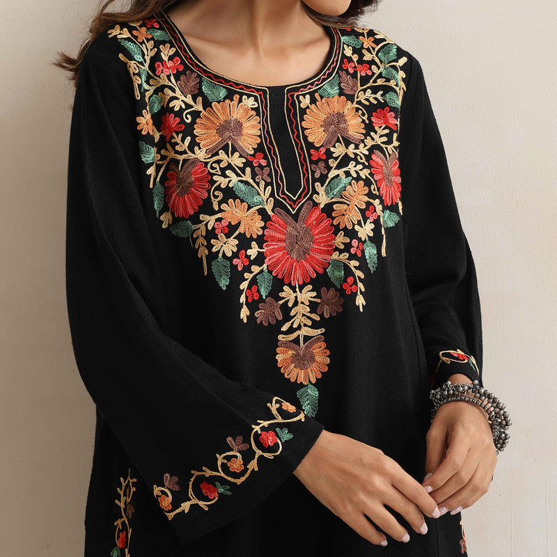 Woolen Kurta For Women | Floral Embroidered | Black、mySite、camillekostekn