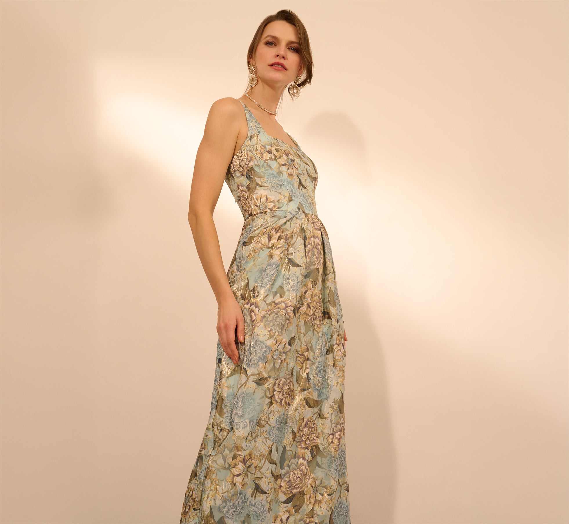 Sleeveless Square Neck Floral Jacquard Column Gown In Blue Gold、mySite、solidvoid