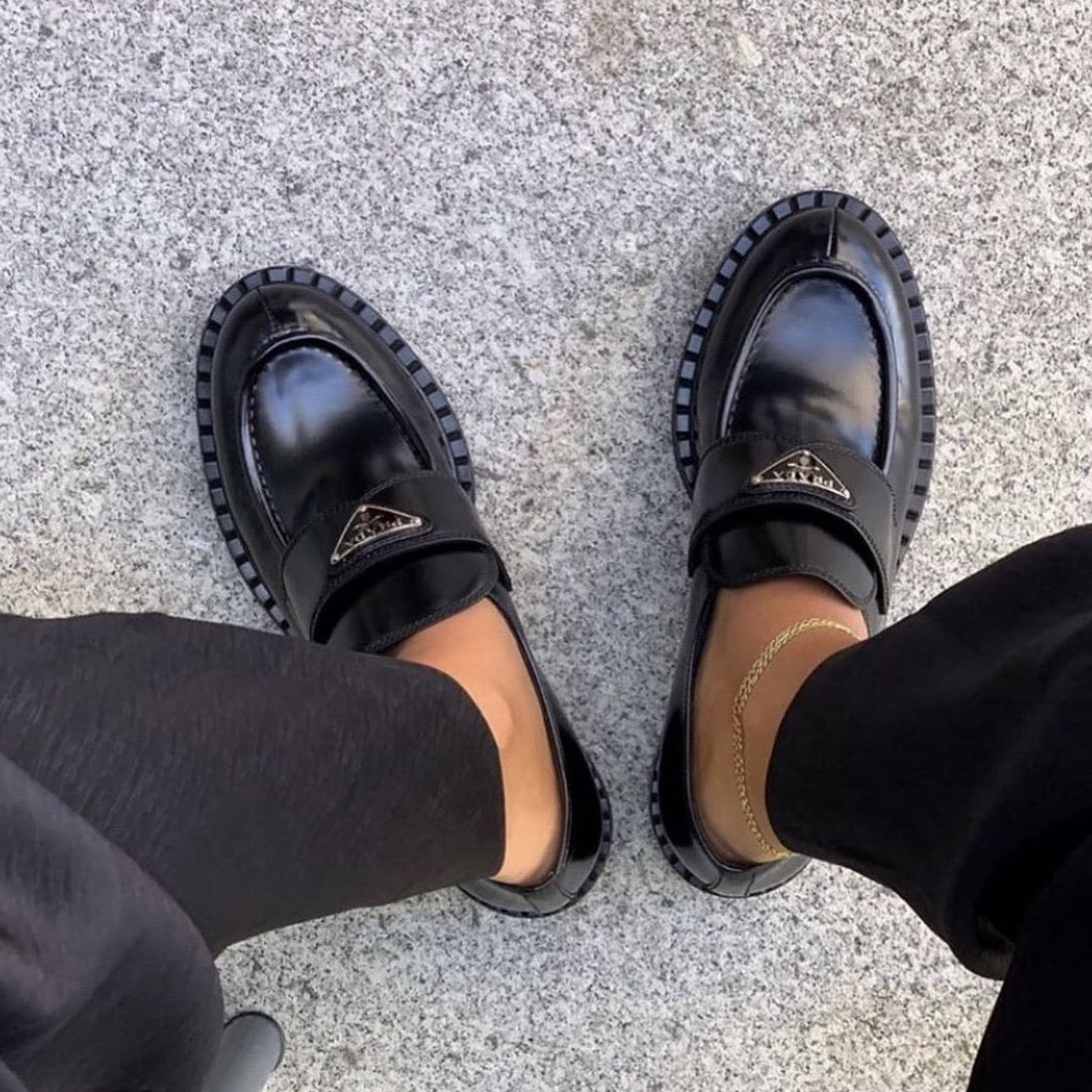 Prada black brushed leather loafers、mySite、garminoutage.com