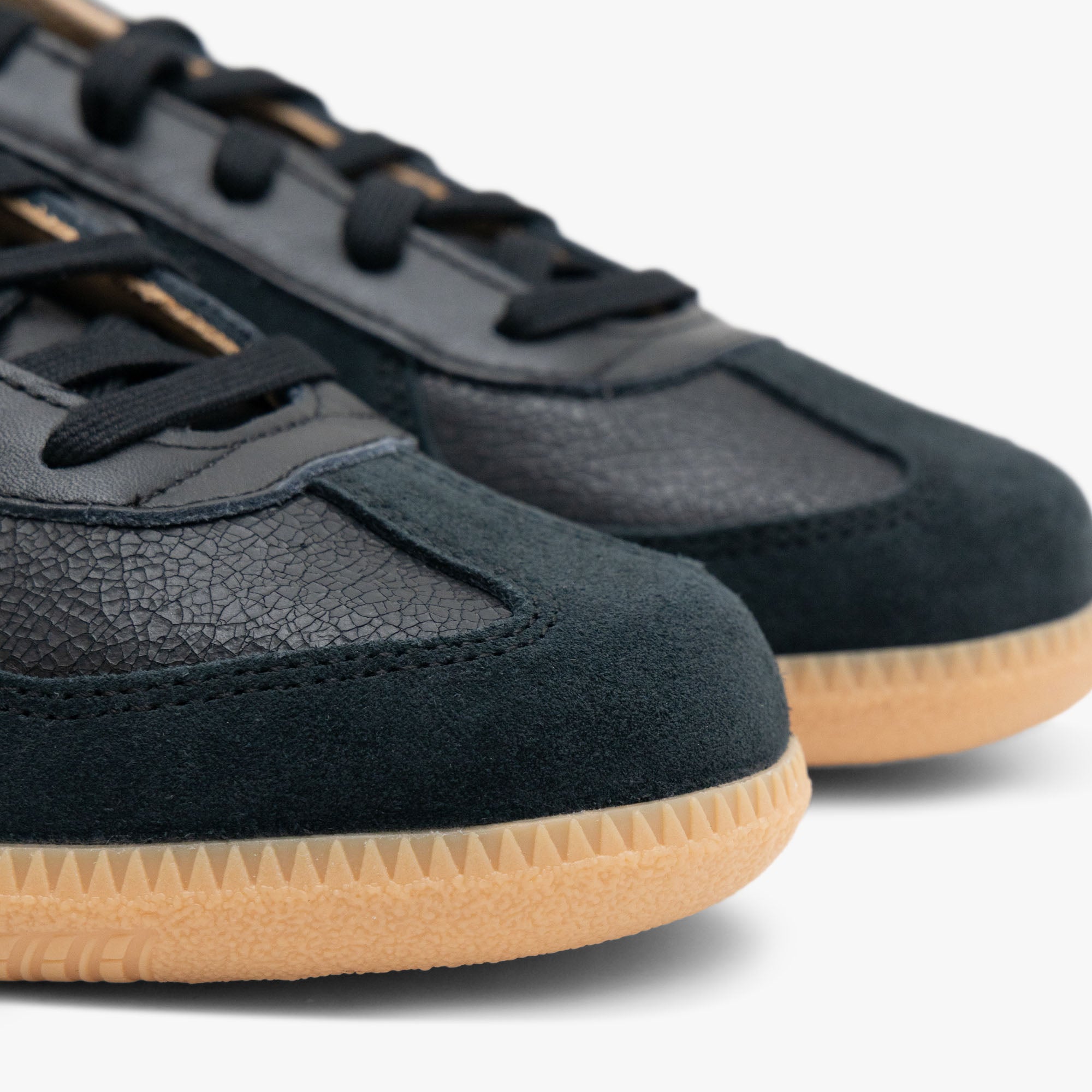  adidas Originals BW Army Lux Core Black / Core Black - Gum、mySite、merchandisen
