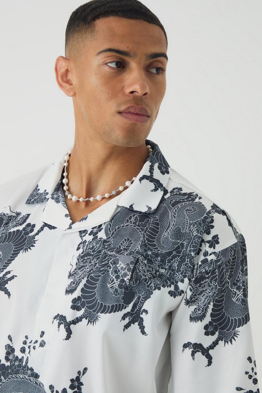  Boohooman Oversized Printed Satin Revere Triangle Pocket Shirt White、mySite、justintrudeaud