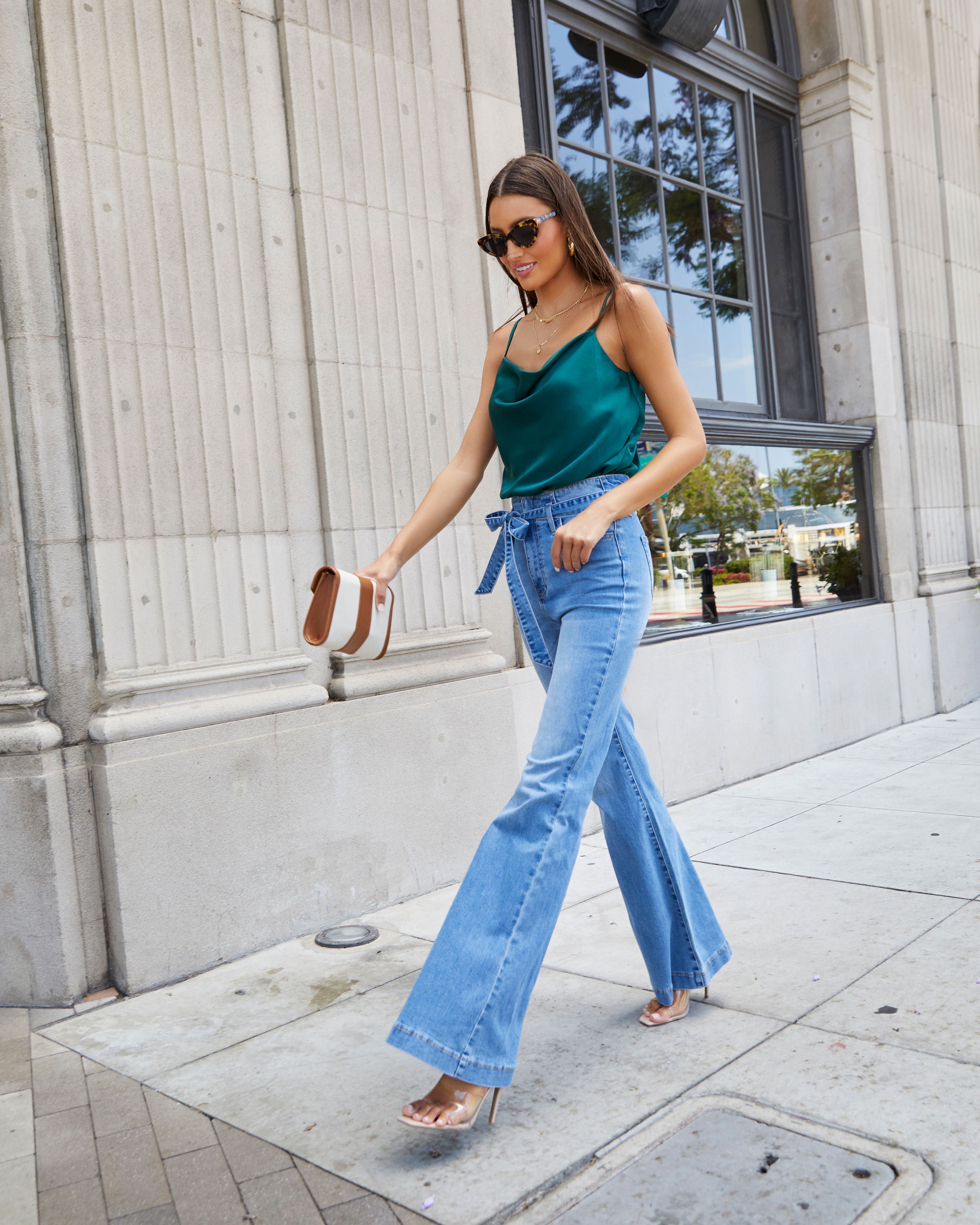 {product_title} - {shop_name}