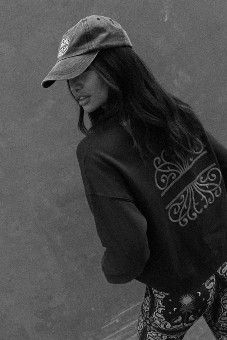 Charcoal NFD Sweater、mySite、solidvoid