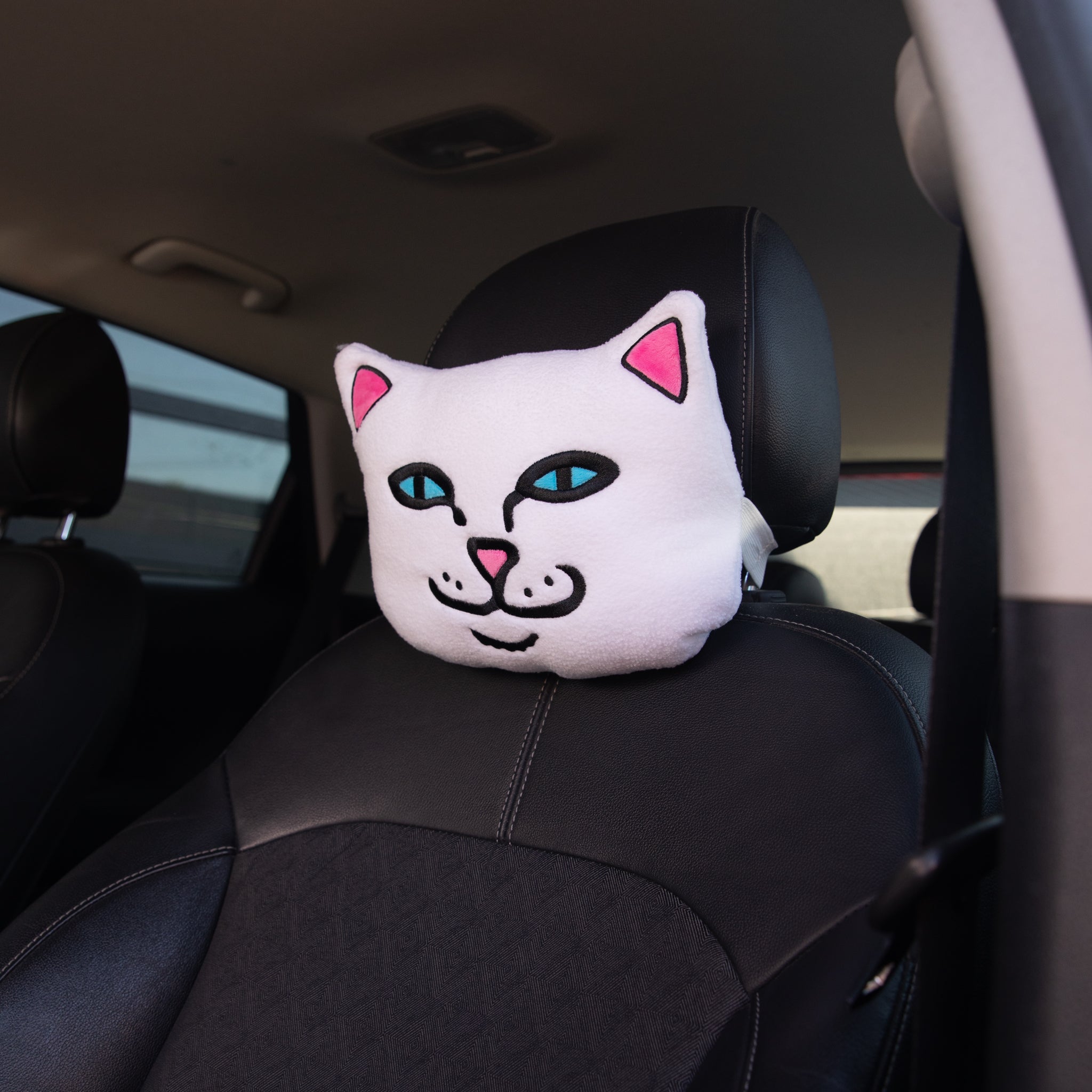  Lord Nermal Car Head Rest (White)、mySite、merchandisen