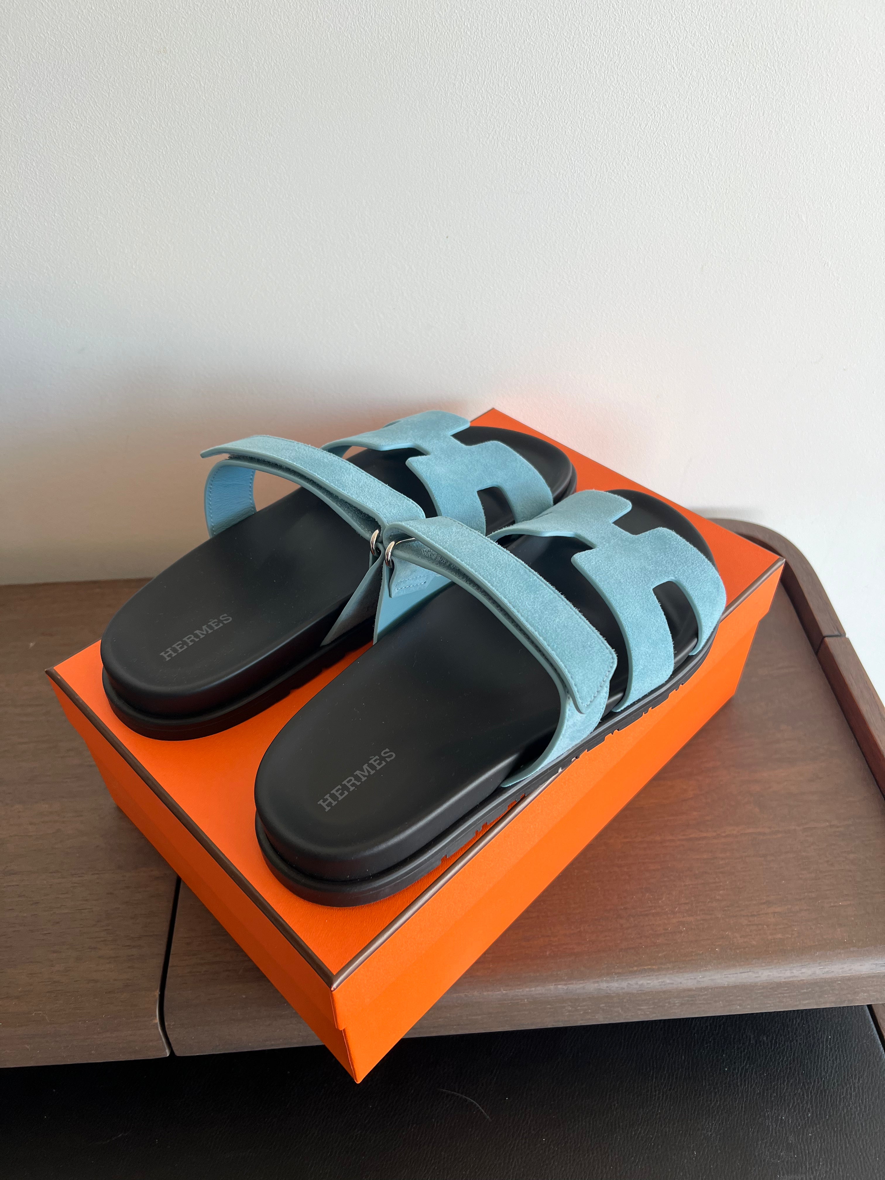 Hermès Chypre Suede Sandals (Bleu Minéral)、mySite、garminoutage.com