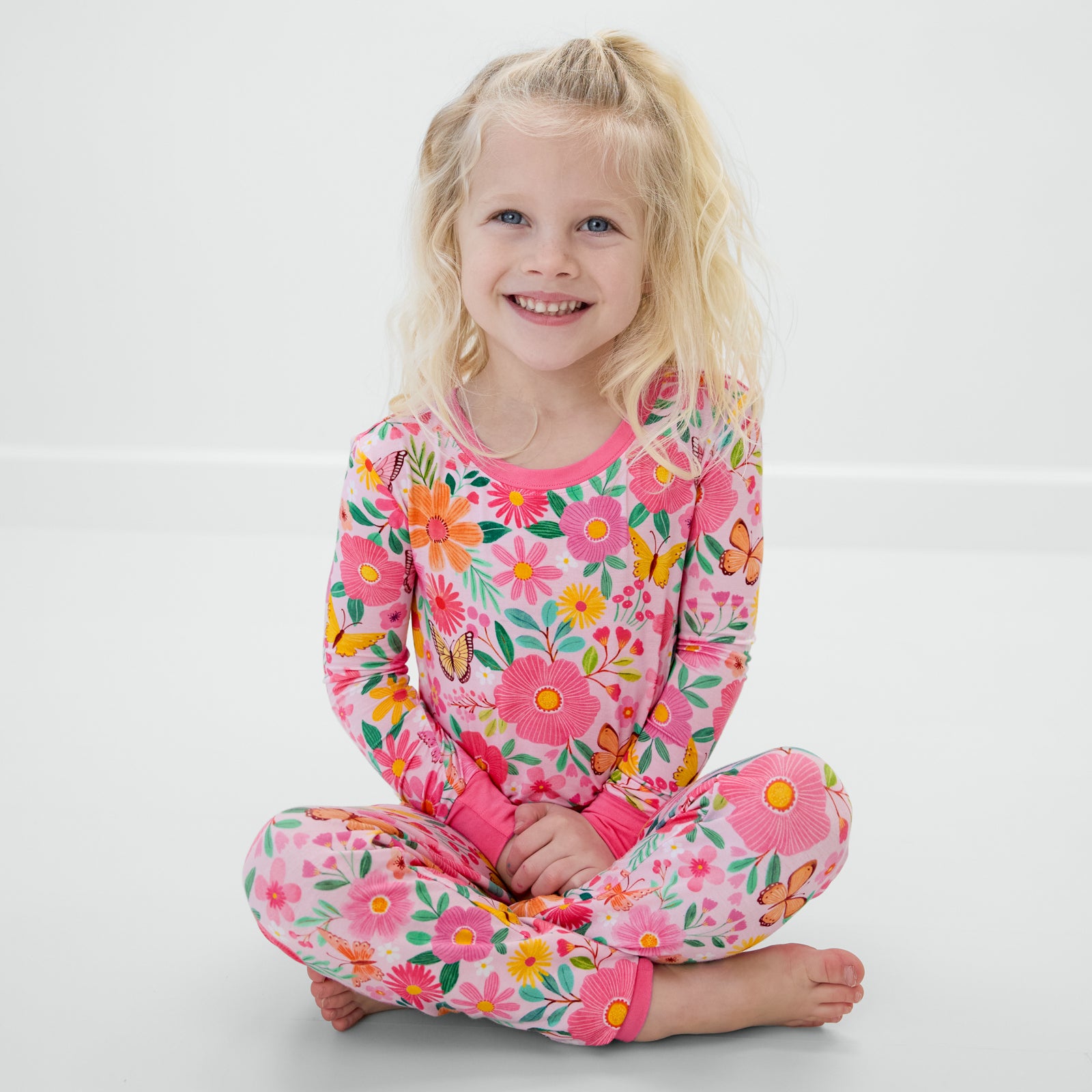  Butterfly Blooms Two-Piece Pajama Set、mySite、layawaytickets