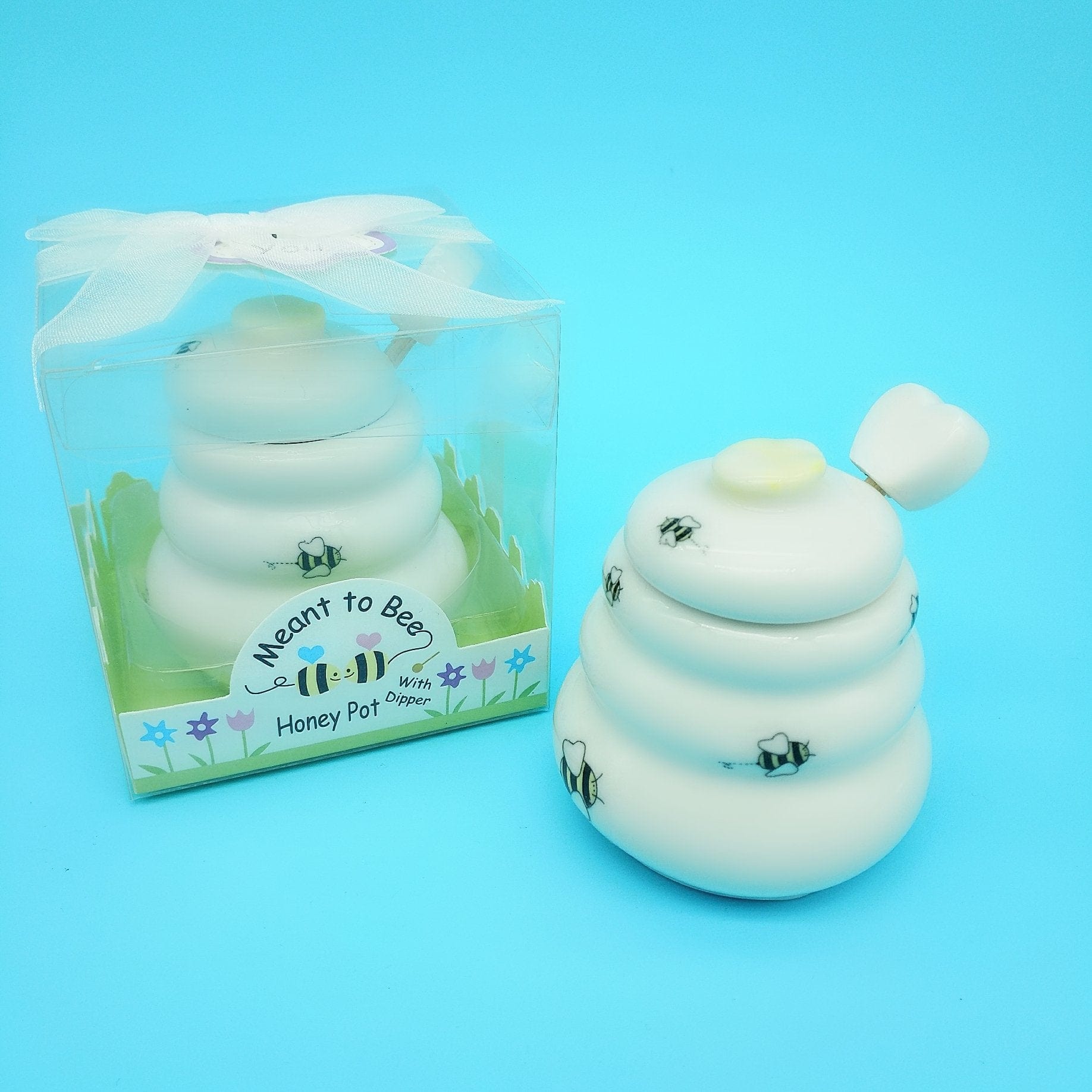 Honey Bee Salt and Pepper Shakers and Honey Pot--TOO cute! *、mySite、g9winljtr