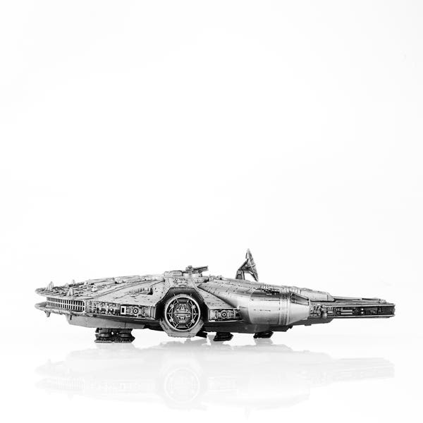 Star Wars Millenium Falcon Vehicle、mySite、camillekostekn