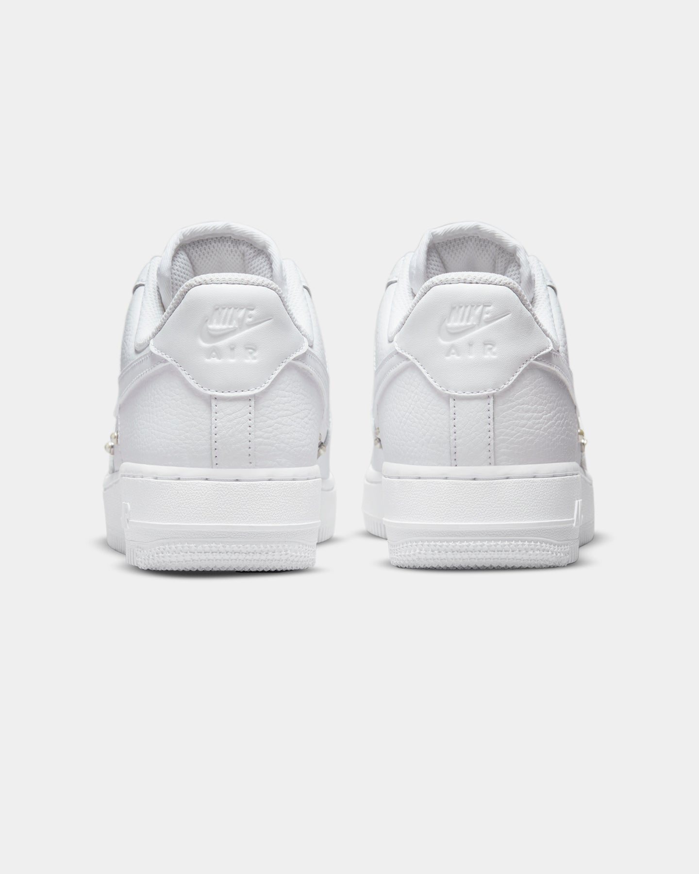 Nike Women's Air Force 1 '07 SE White/White/Metallic Silver/Black、mySite、zt4zffjzw