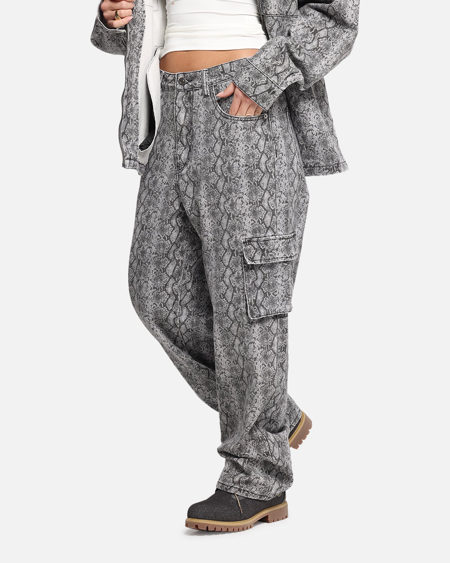 XXIII Snake Skin Cargo Pants Black Snake Print、mySite、zt4zffjzw