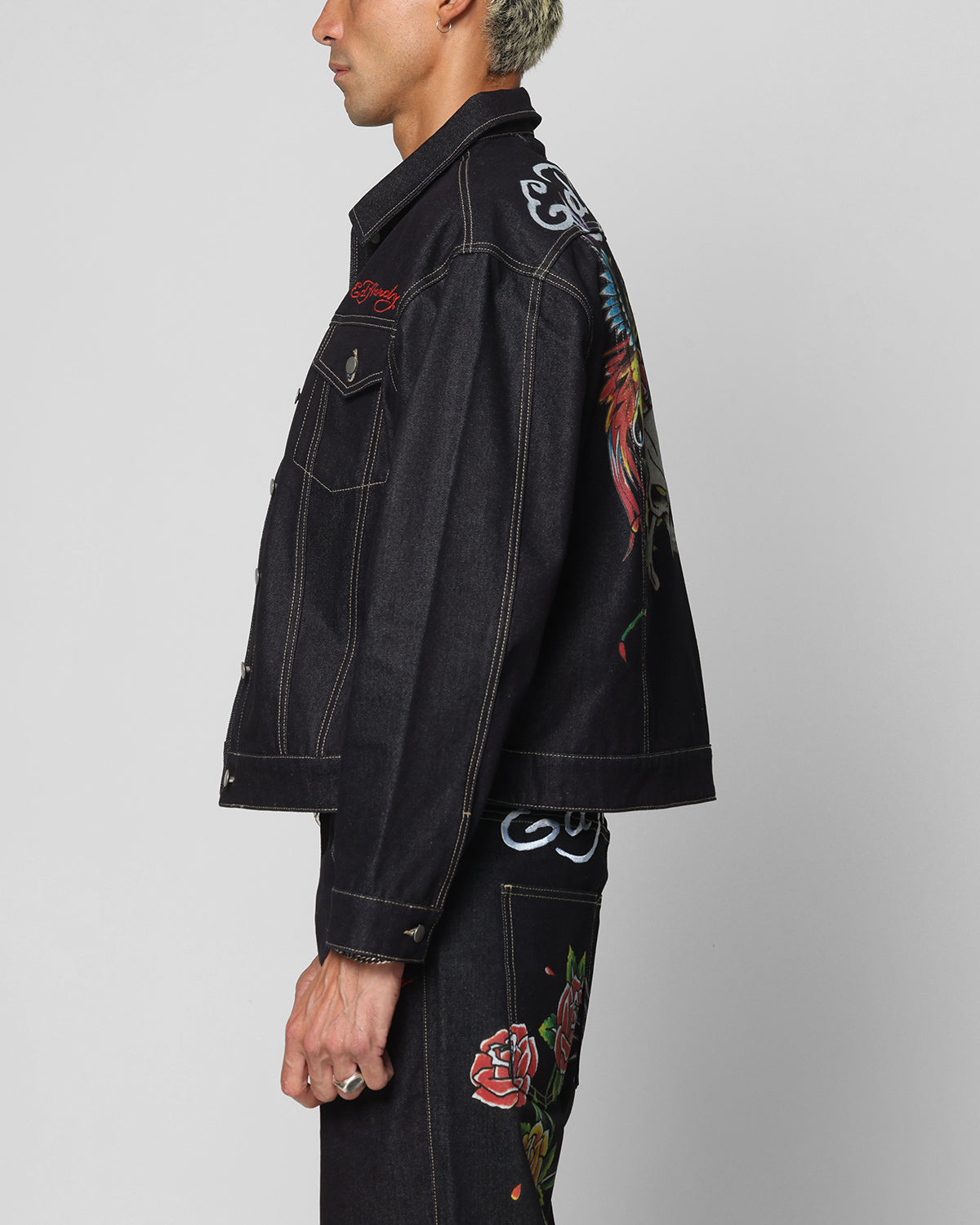 {product_title} - {shop_name}