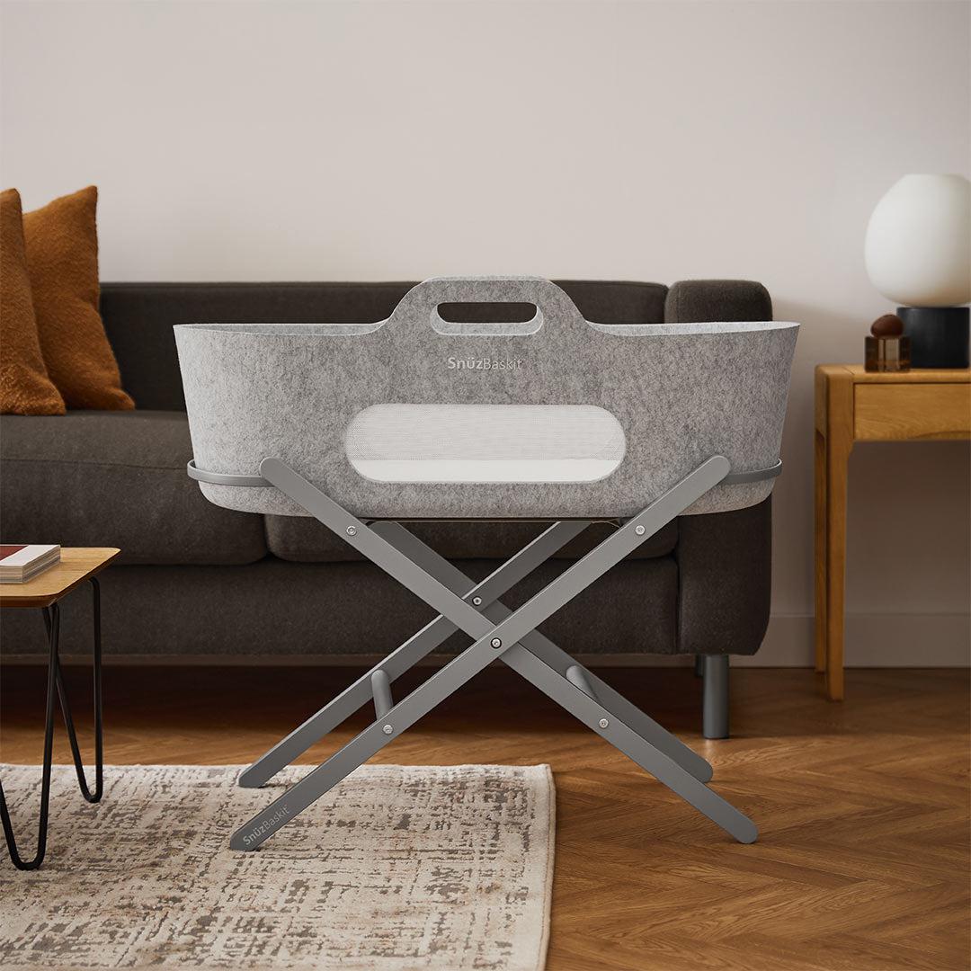  SnuzBaskit Moses Basket + Stand Set - Dove Grey/Light Grey、mySite、merchandisen