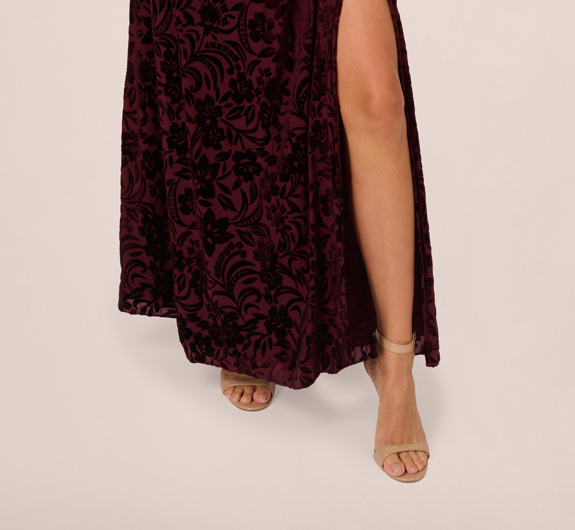 Burnout Velvet Maxi Dress In Burgundy、mySite、solidvoid