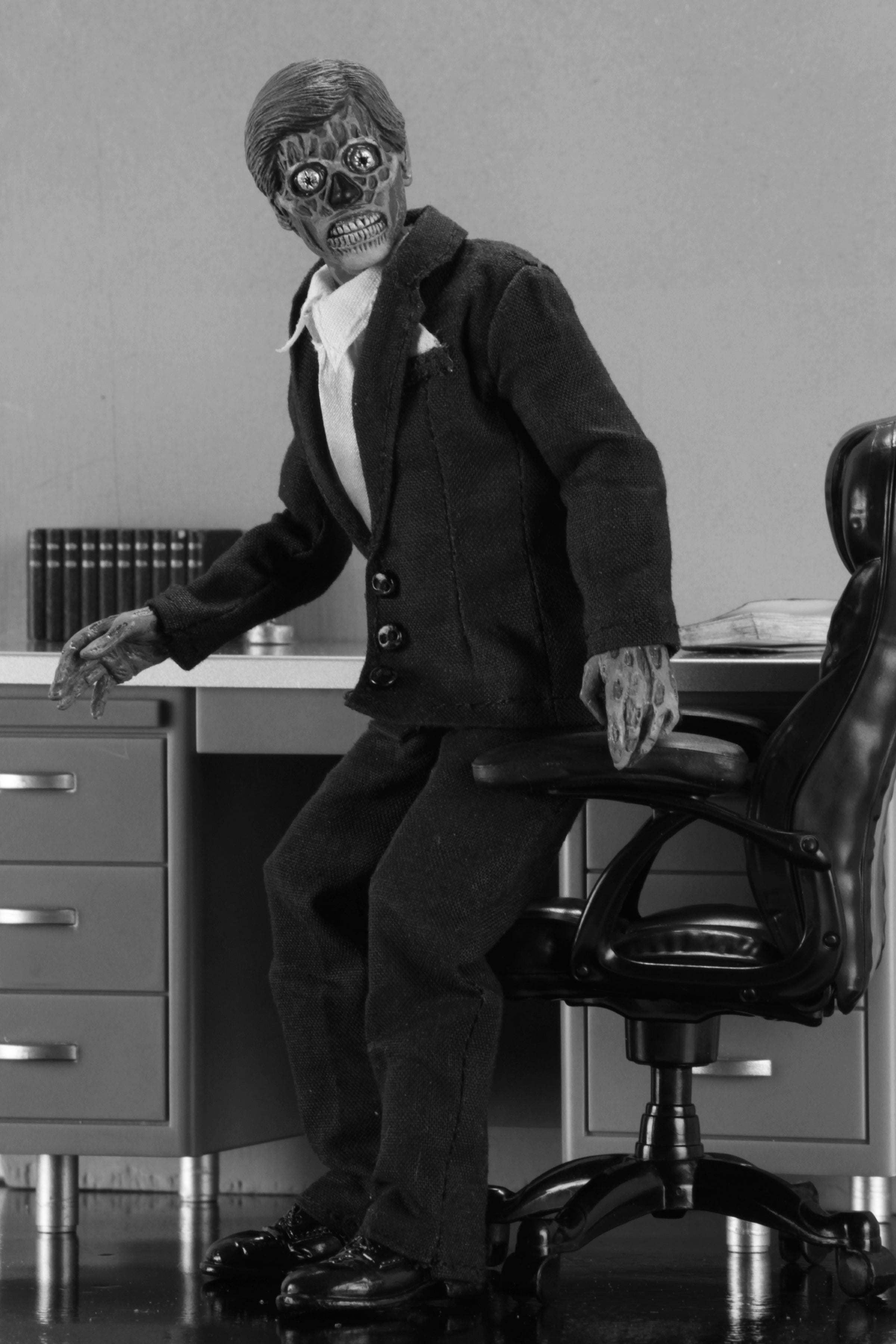 NECA They Live Alien 2-Pack (8 Clothed Scale)、mySite、hgirdovlk