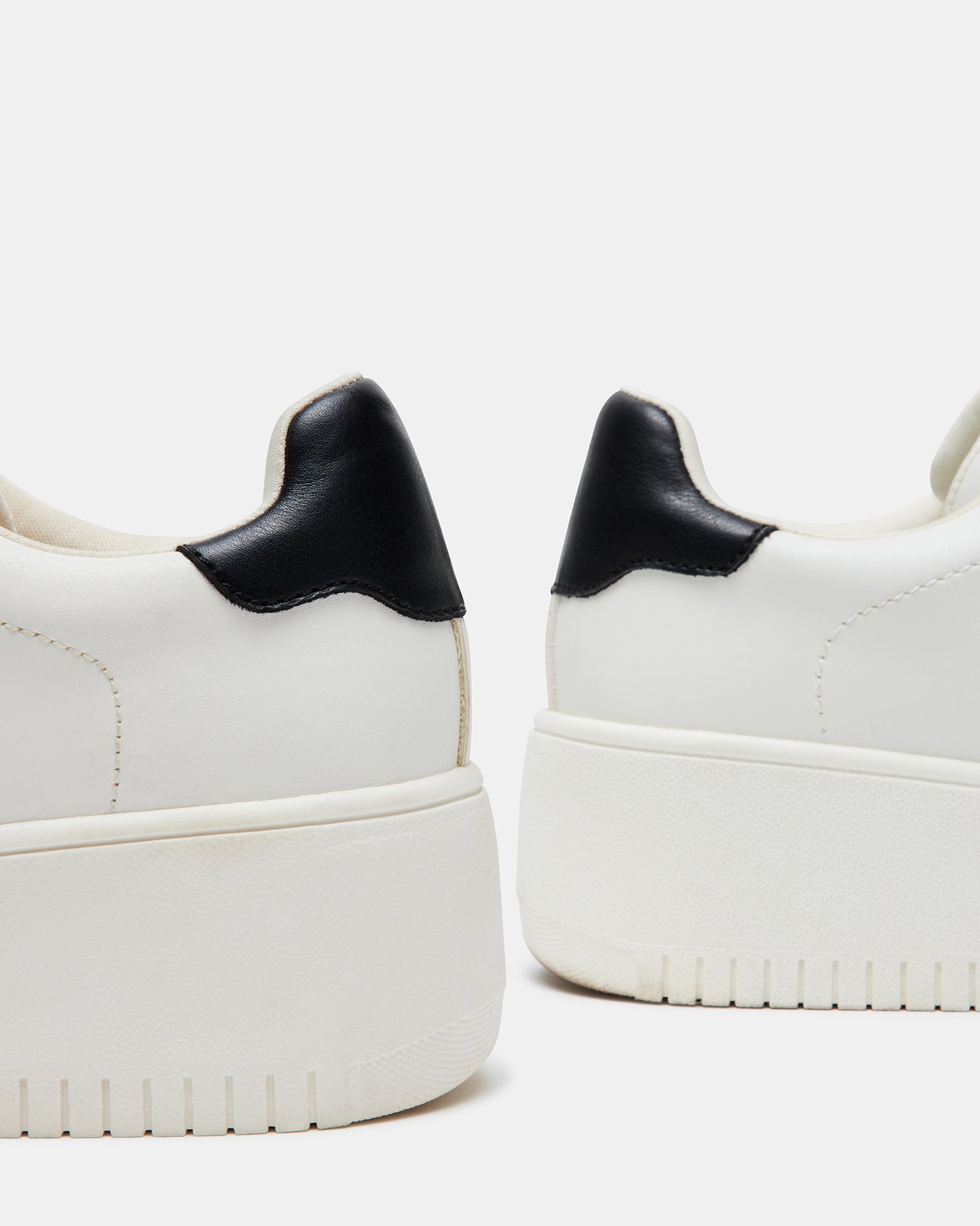 ROCKAWAY WHITE/BLACK、mySite、gtrtttuynbv