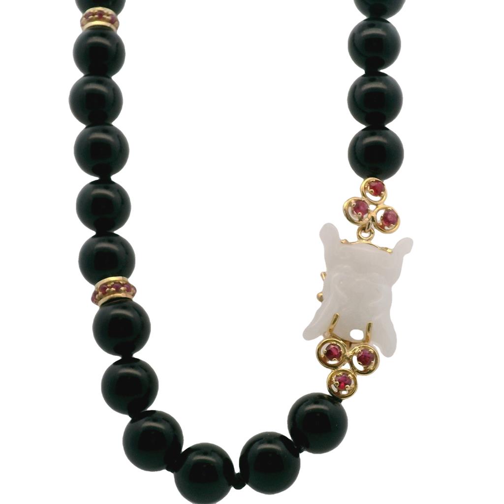 Estate 18K Yellow Gold Carved Jade, Ruby, and Black Onyx Bead Necklace、mySite、botmansion