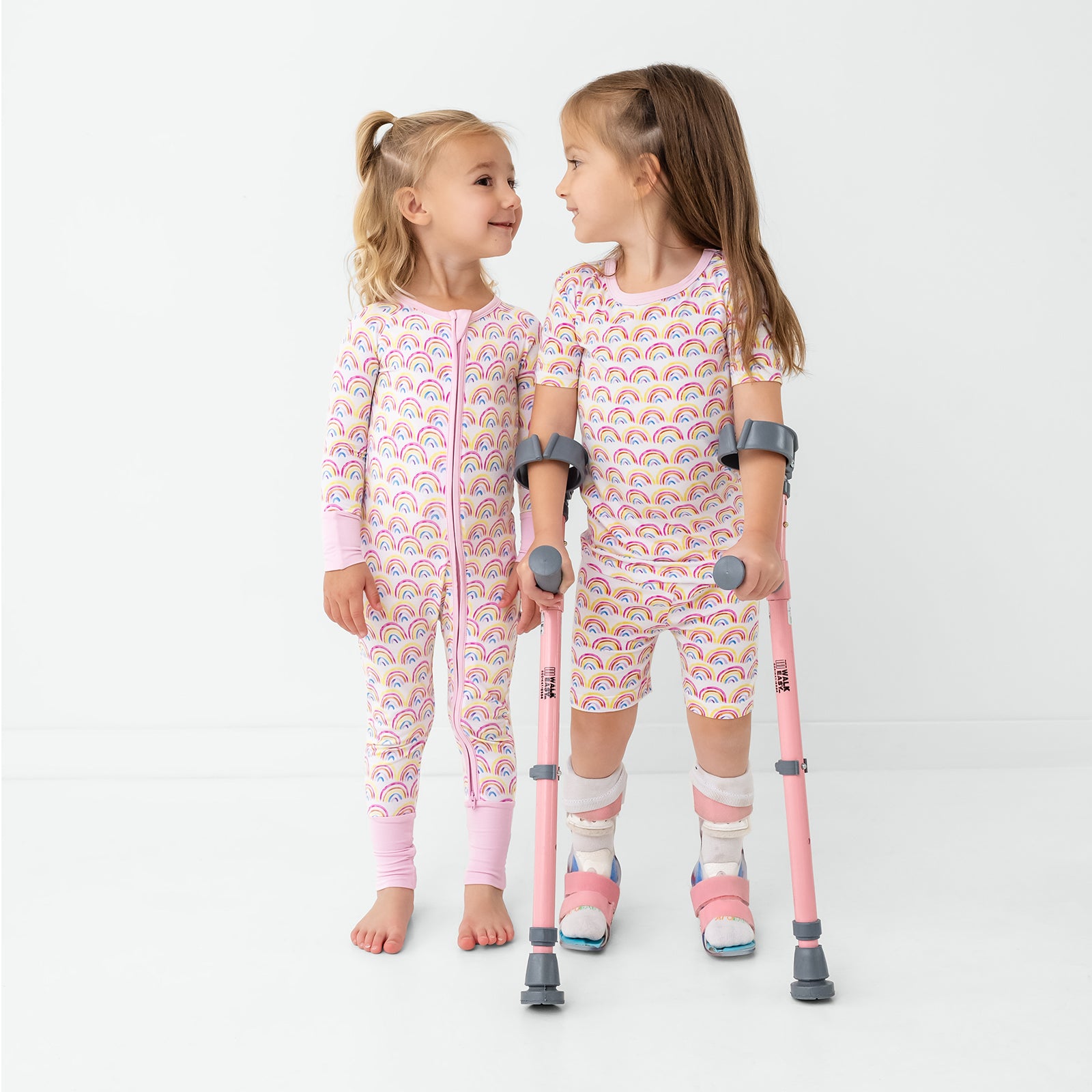 Pastel Rainbows Two-Piece Short Sleeve & Shorts Pajama Set、mySite、g9winljtr