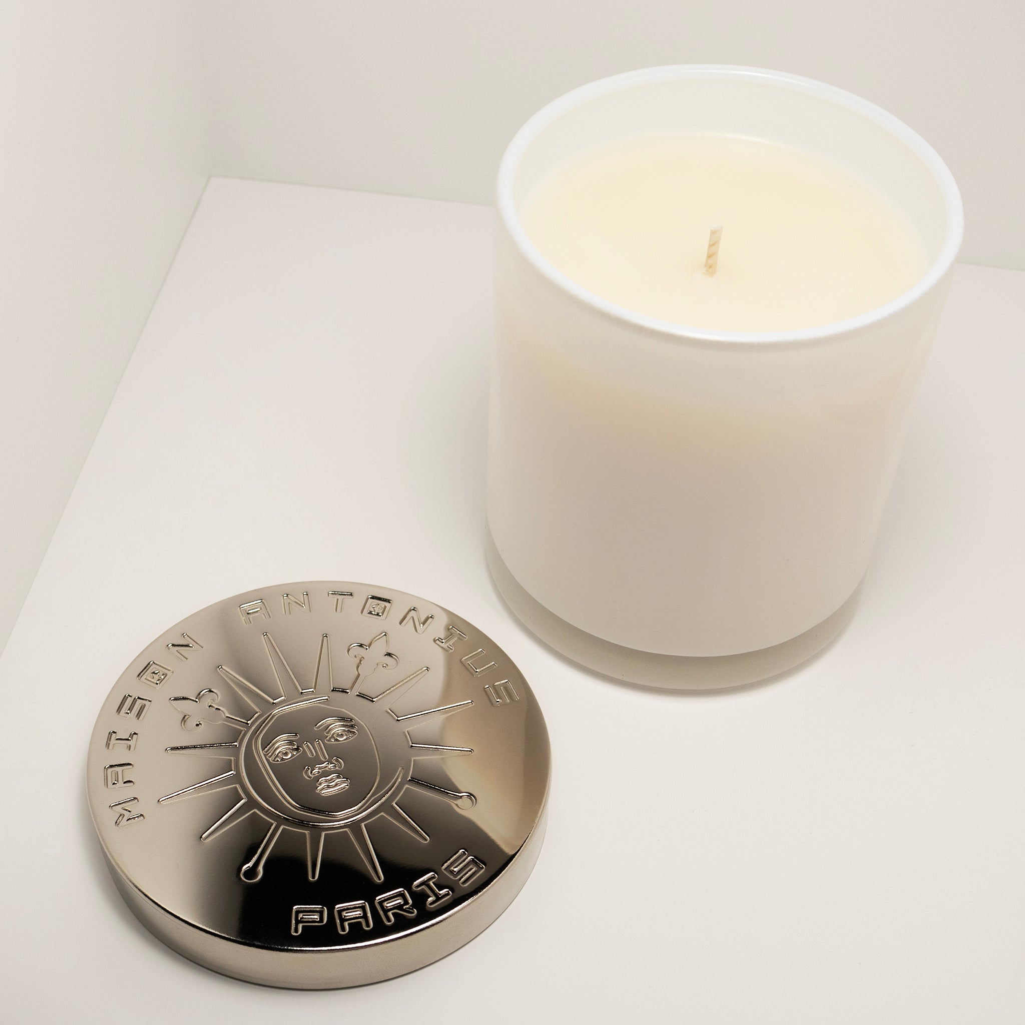 Night in Paris Maison Candle、mySite、dreamappss