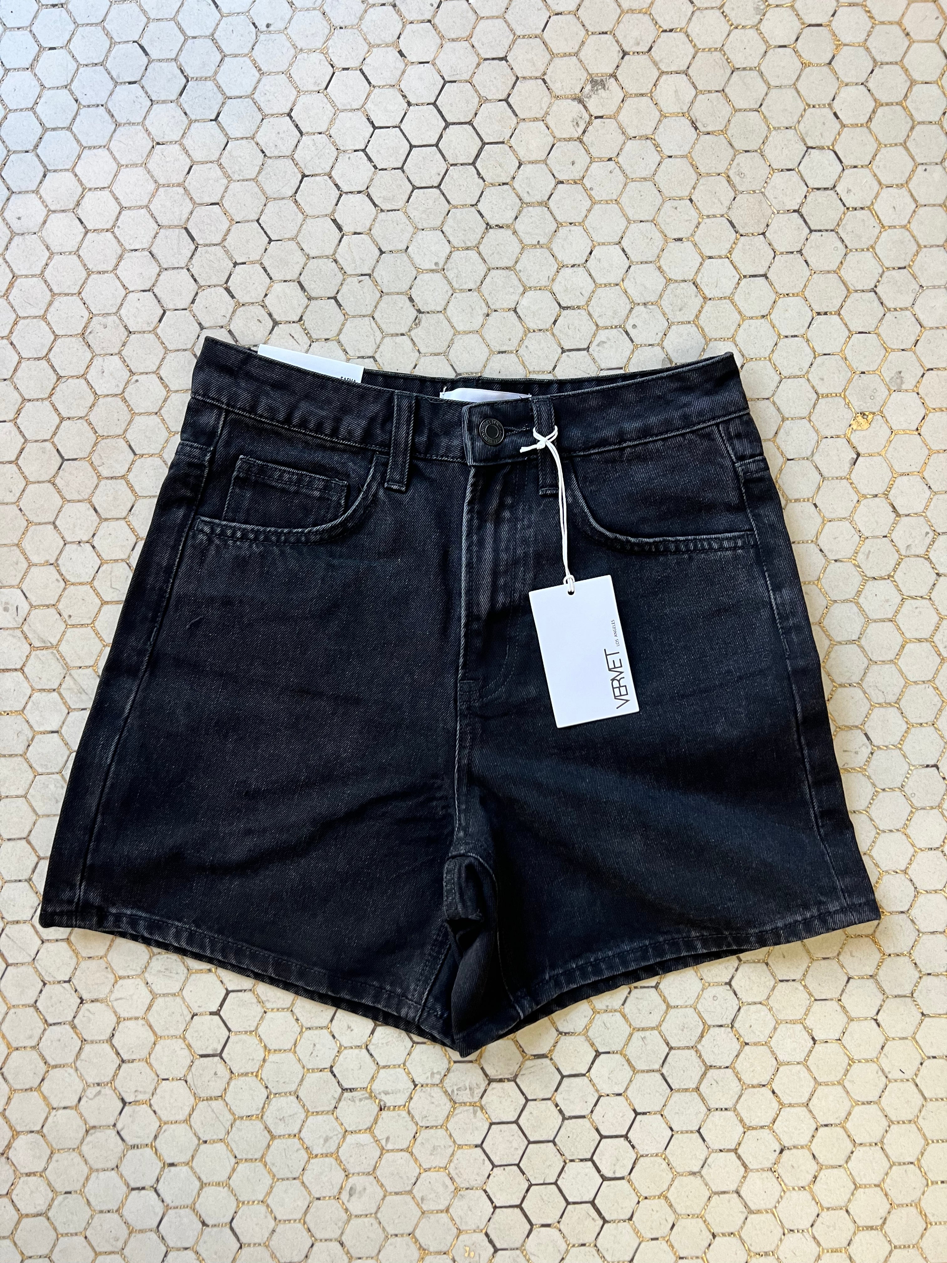 Tracy’s High Rise Mom Shorts、mySite、garagedoors4me