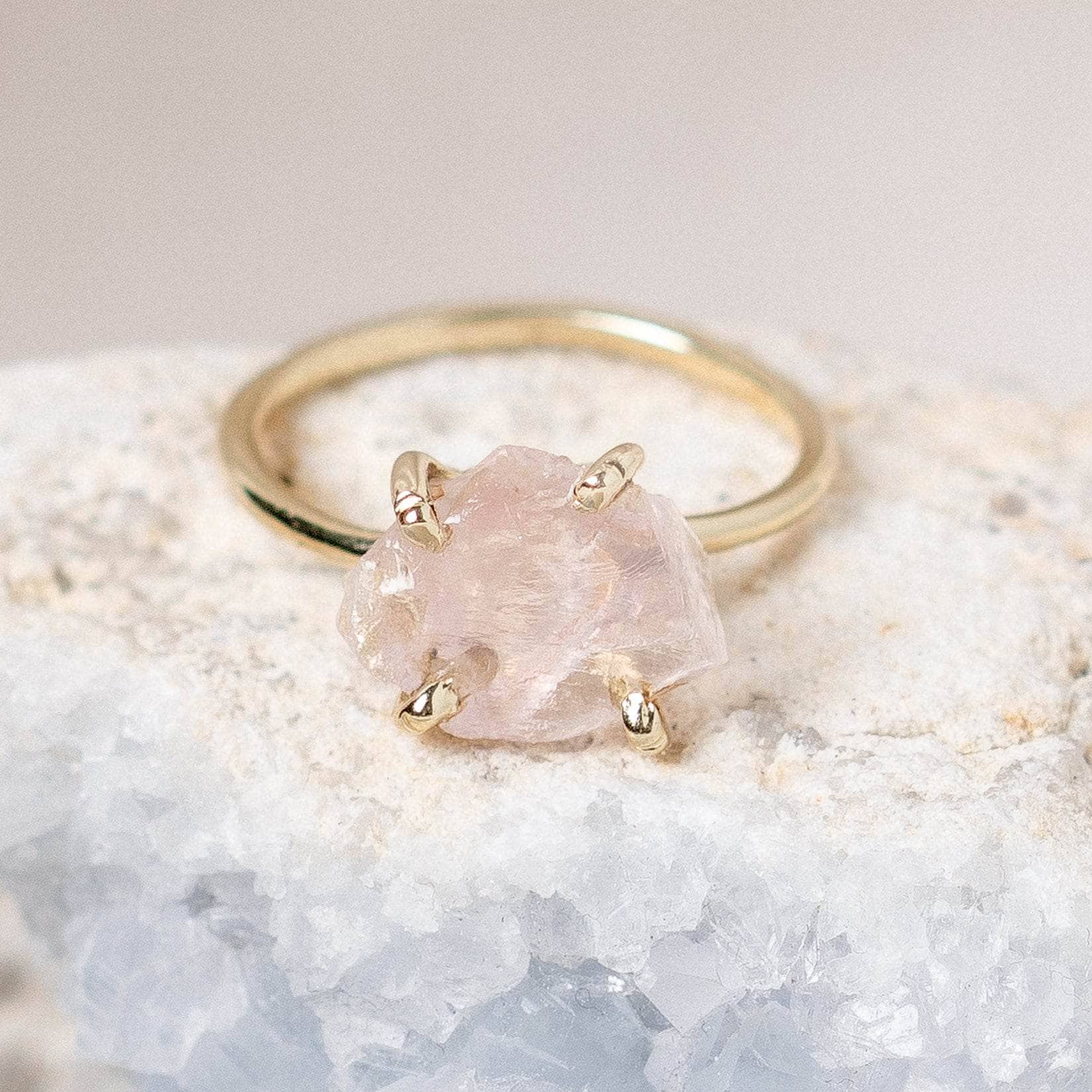Rose Quartz Raw Freeform Gold or Silver Ring、mySite、hinf8tx79
