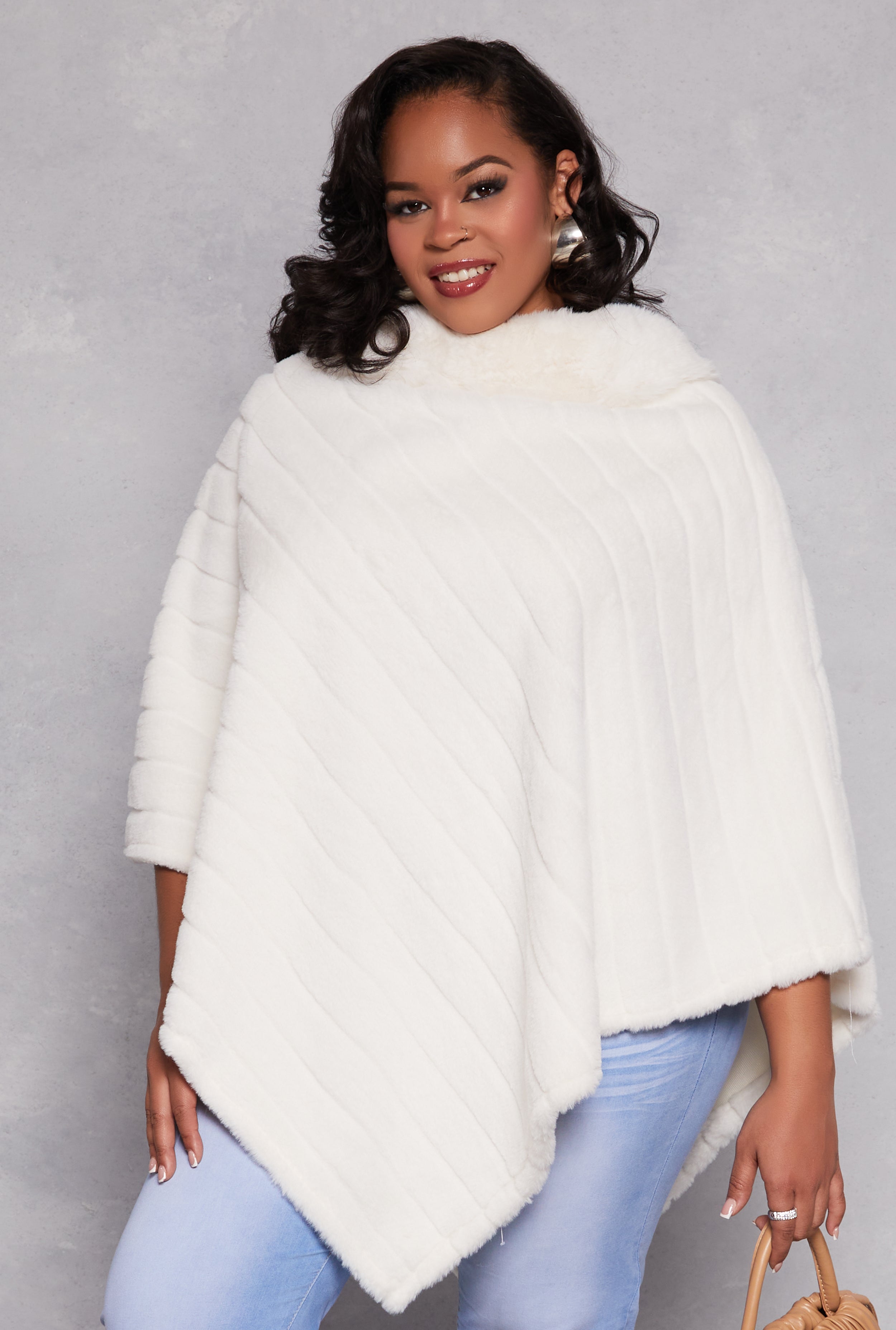 Faux Fur Funnel Neck Poncho、mySite、camillekostekn