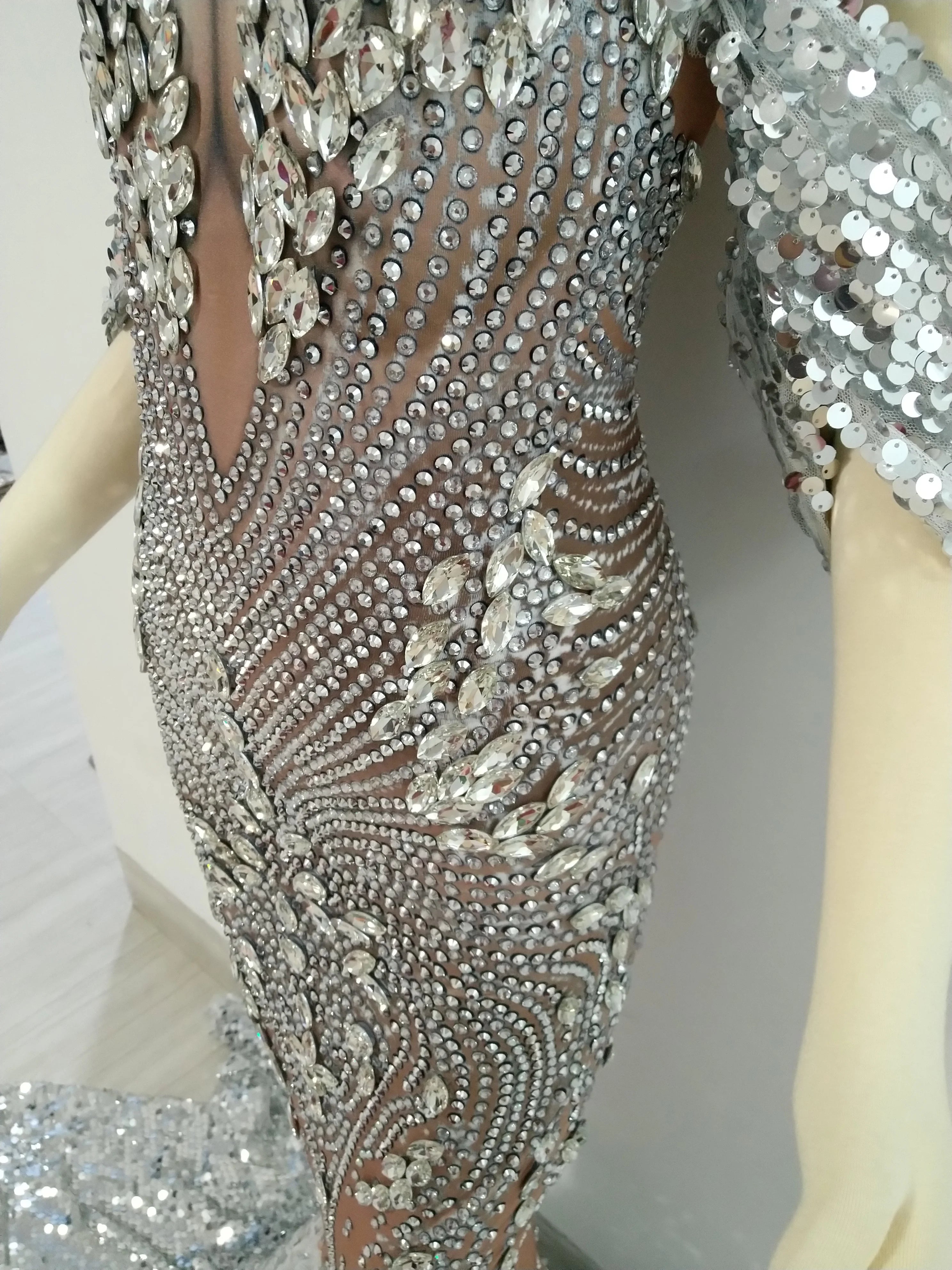 {product_title} - {shop_name}