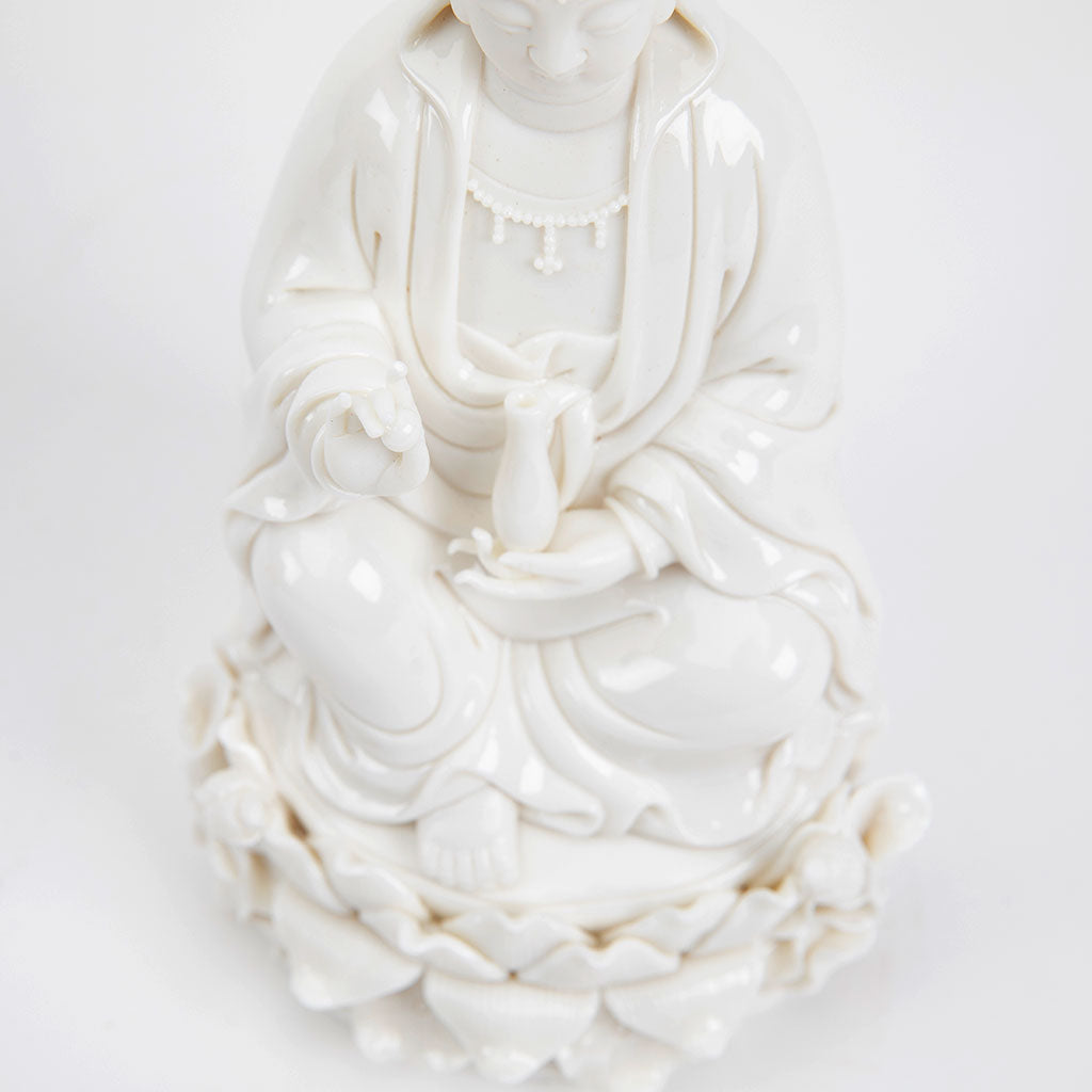 White Bodhisattva Kuan Yin Statue、mySite、topwebapps