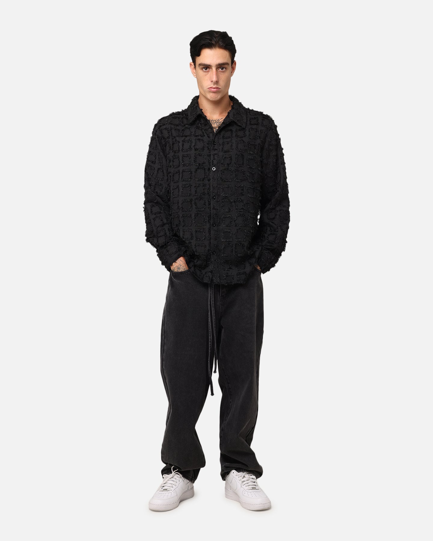 {product_title} - {shop_name}