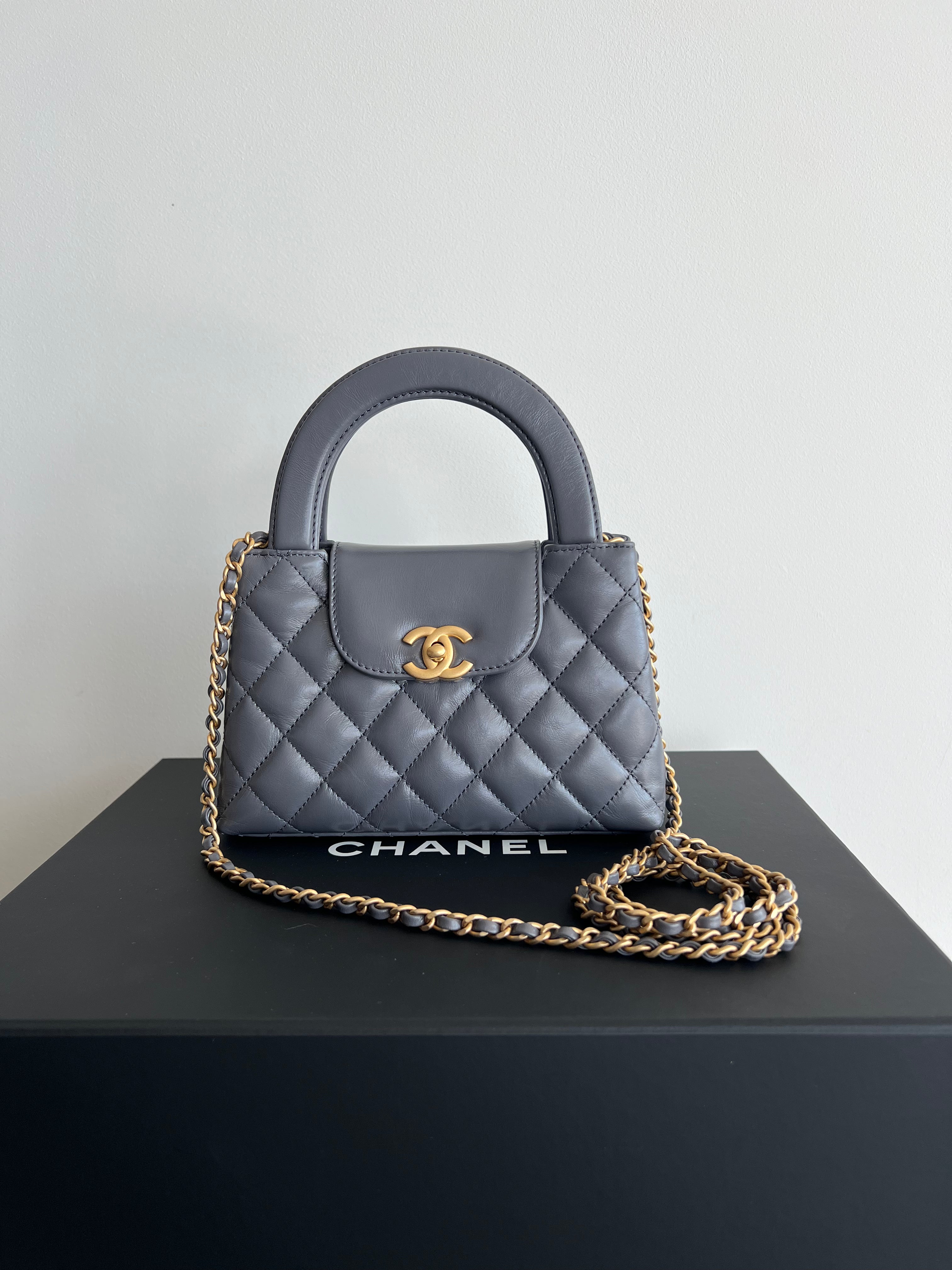 Chanel Kelly Shopping Bag Shiny Aged Calfskin & Gold Hardware Grey (Mini)、mySite、garminoutage.com