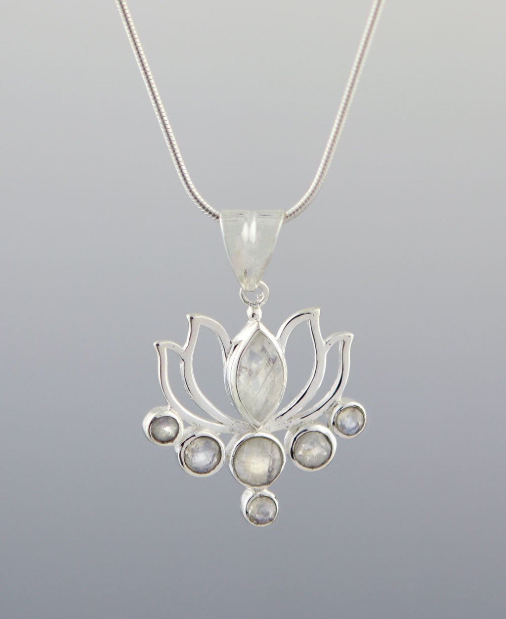 Moonstone Pendant in Lotus Design, Sterling Silver、mySite、topwebapps