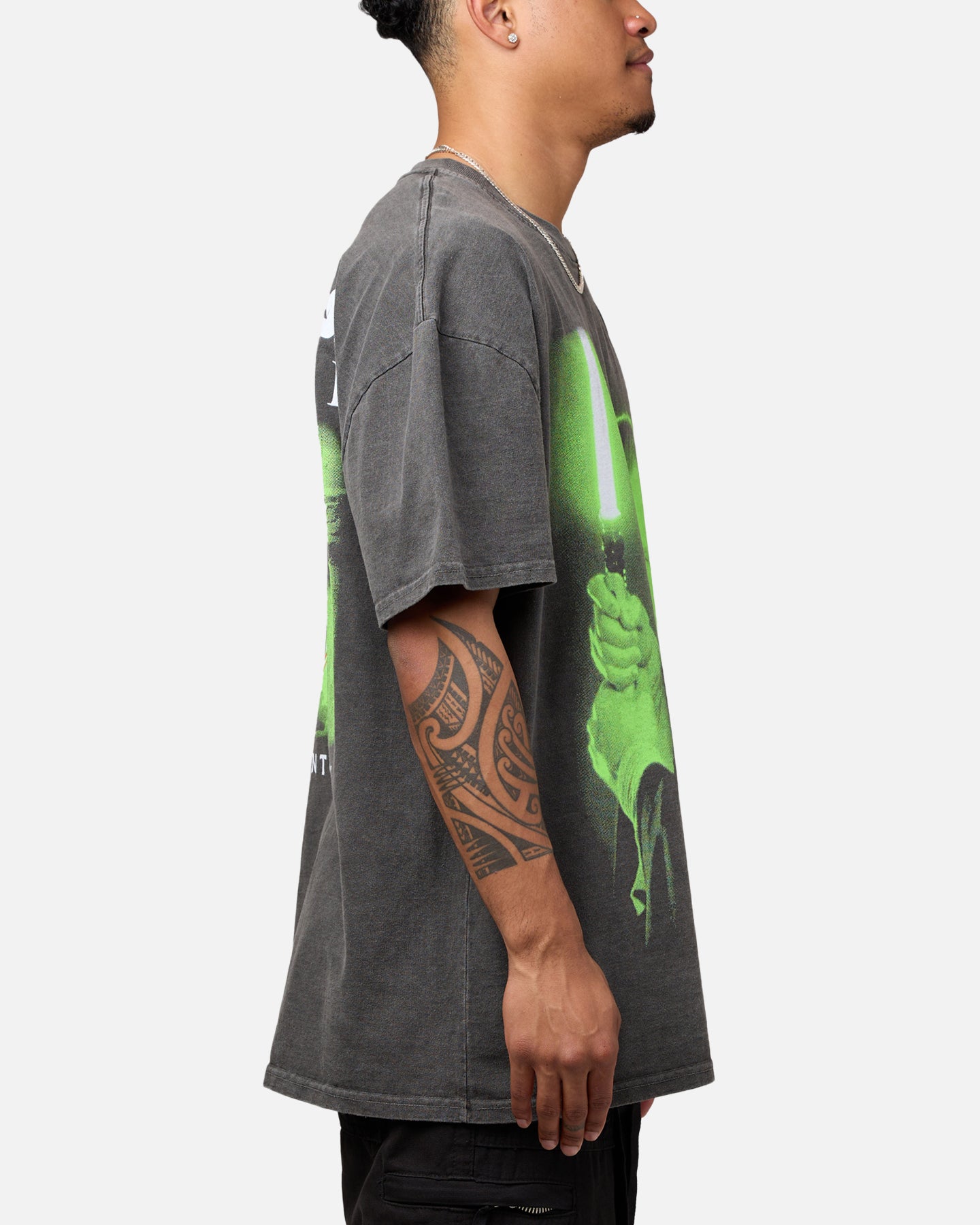 {product_title} - {shop_name}